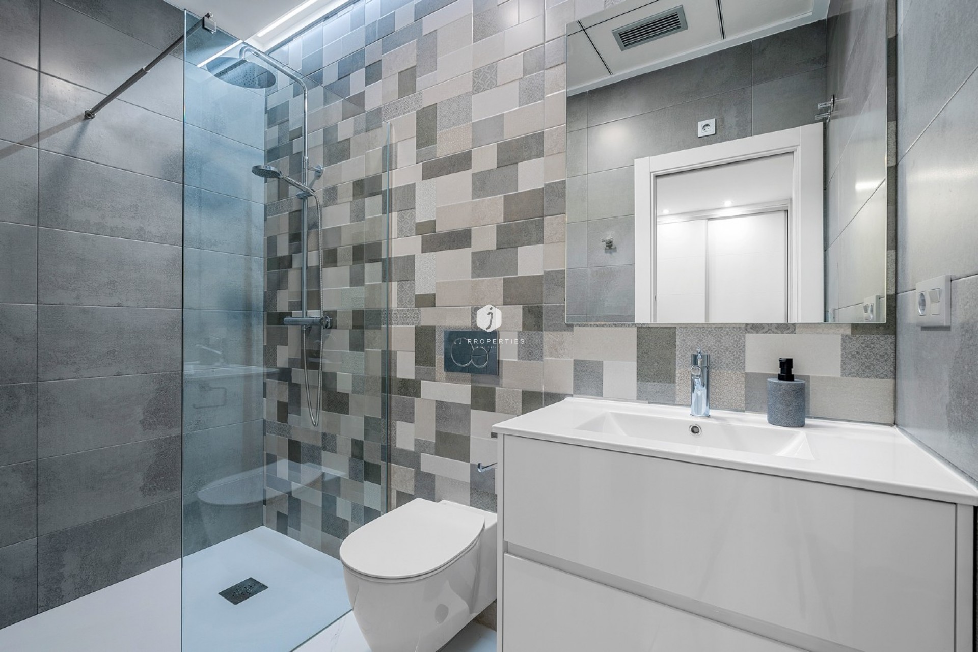 Z drugiej ręki - Villa -
Orihuela Costa - Costa Blanca