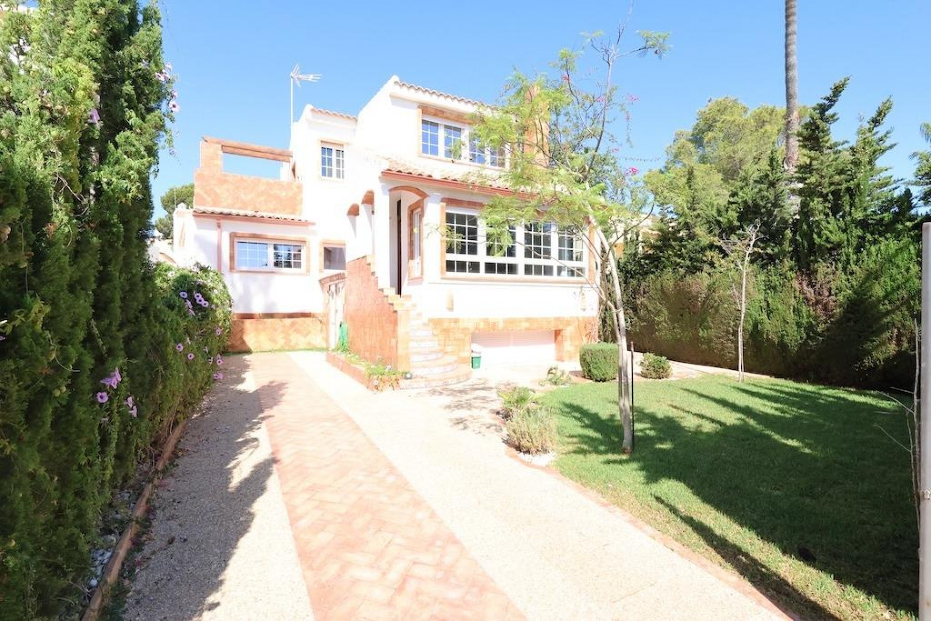Z drugiej ręki - Villa -
Orihuela Costa - Costa Blanca