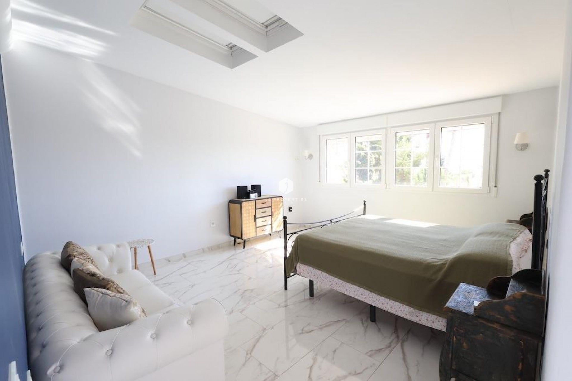 Z drugiej ręki - Villa -
Orihuela Costa - Costa Blanca