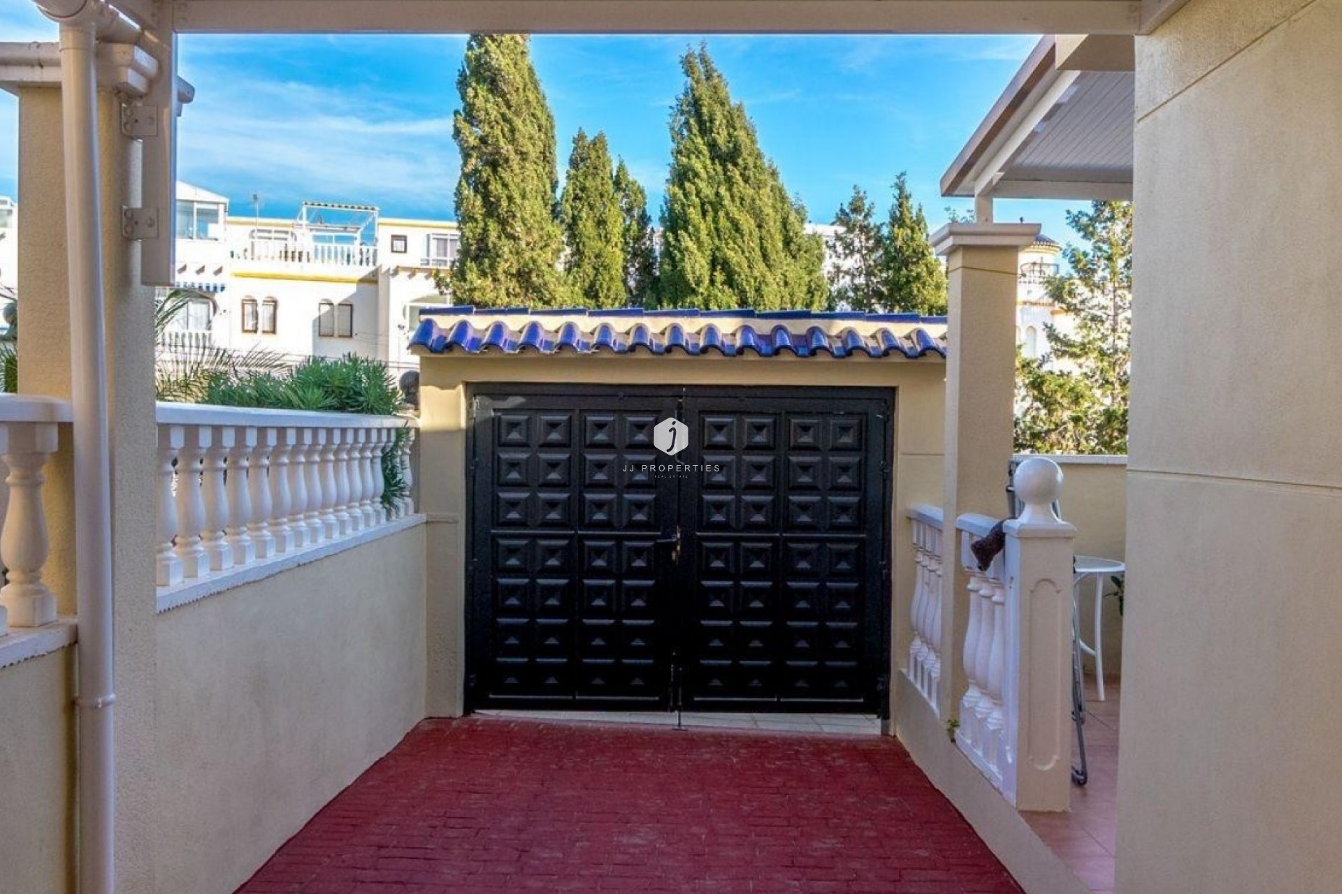 Z drugiej ręki - Villa -
Orihuela Costa - Costa Blanca