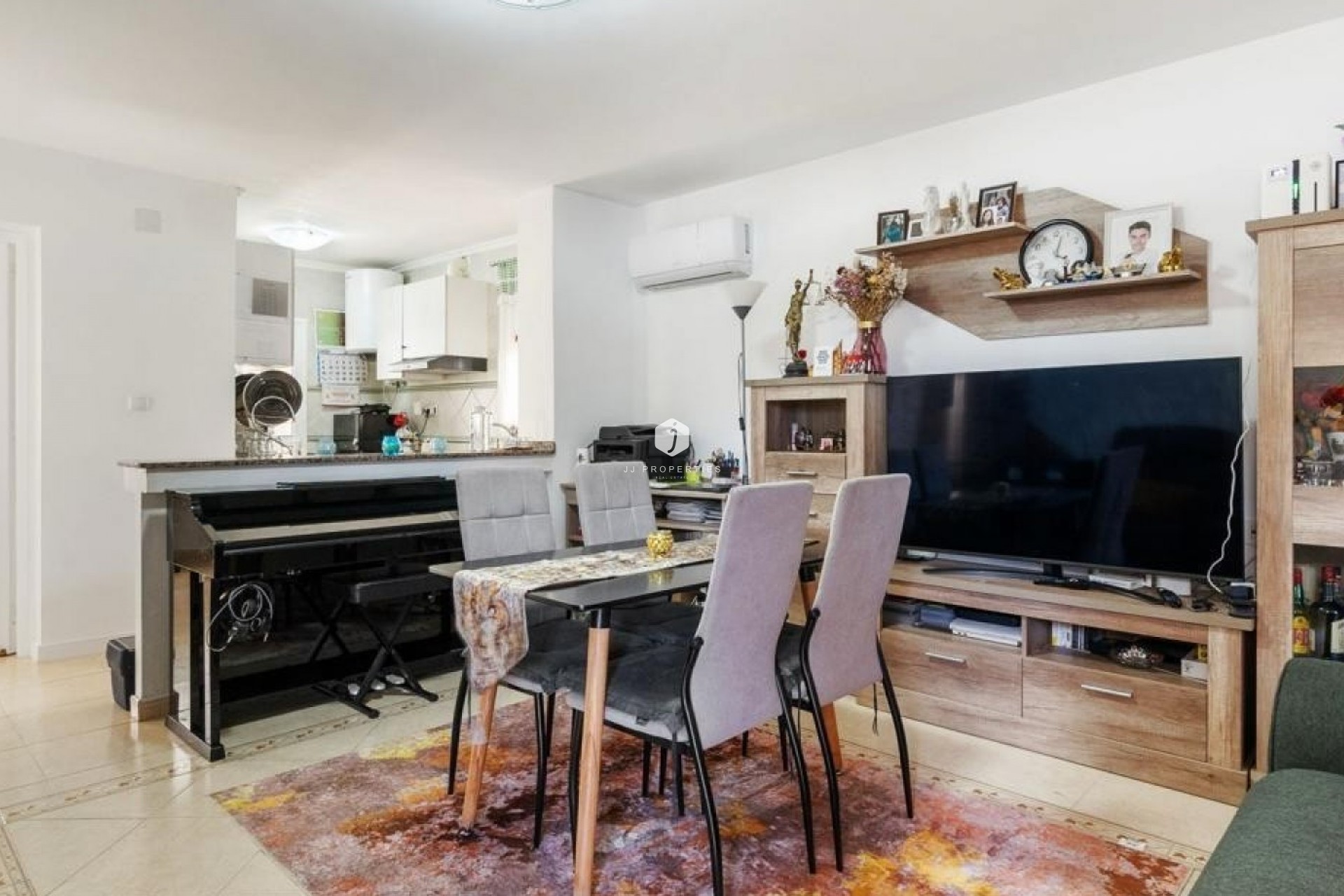 Z drugiej ręki - Villa -
Orihuela Costa - Costa Blanca