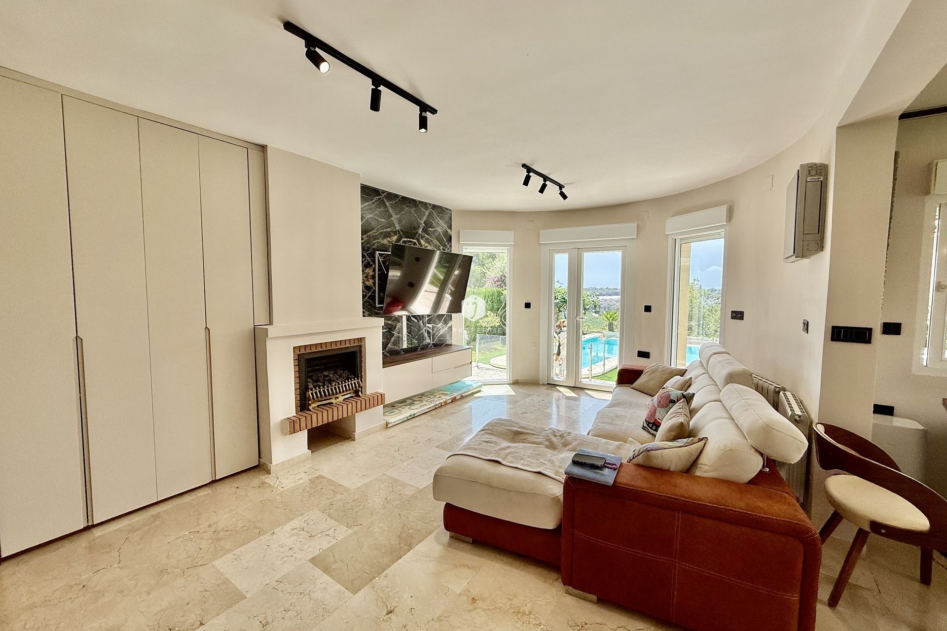 Z drugiej ręki - Villa -
Orihuela Costa - Costa Blanca