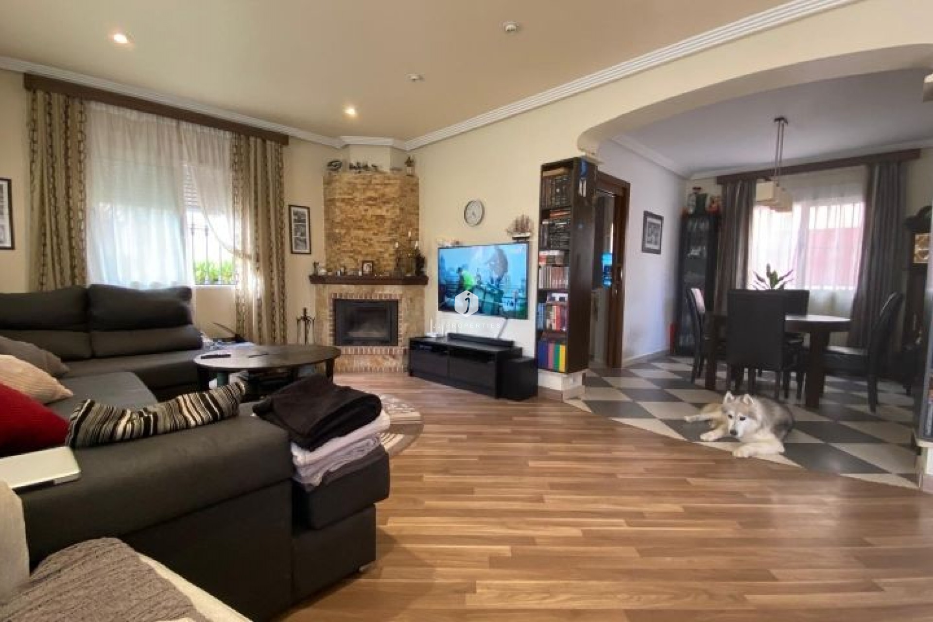 Z drugiej ręki - Villa -
Orihuela Costa - Costa Blanca