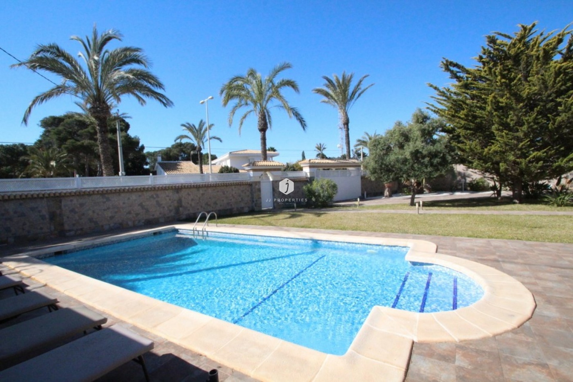 Z drugiej ręki - Villa -
Orihuela Costa - Costa Blanca
