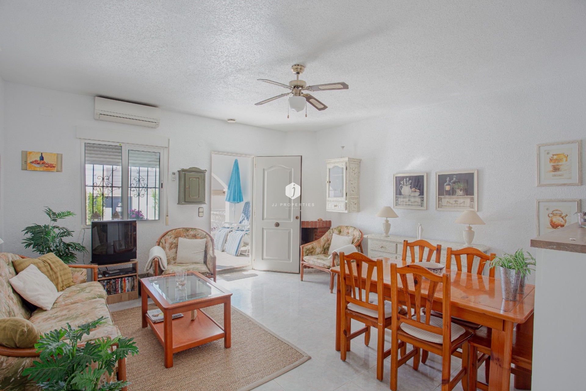 Z drugiej ręki - Villa -
Orihuela Costa - Costa Blanca