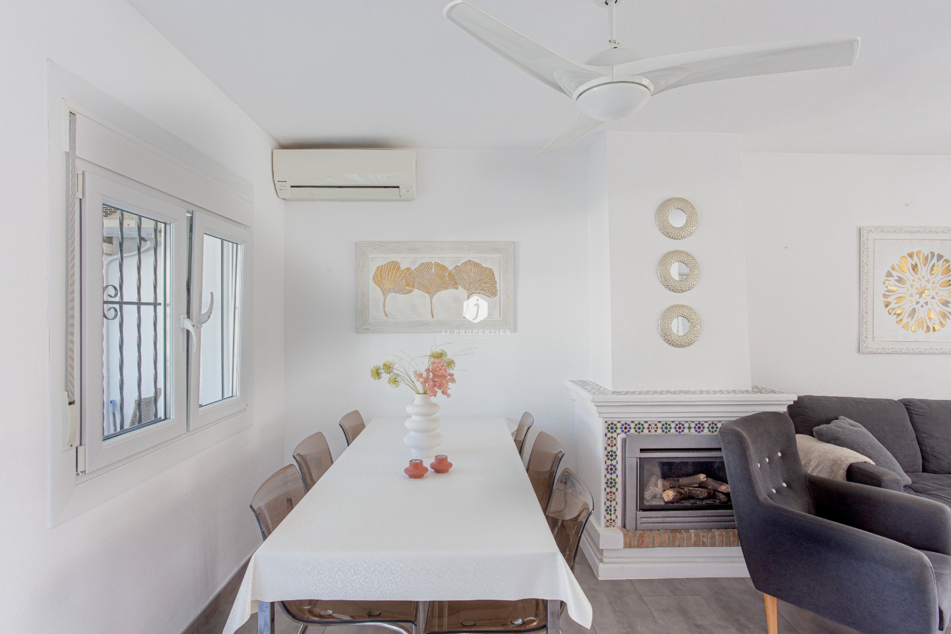 Z drugiej ręki - Villa -
Orihuela Costa - Costa Blanca