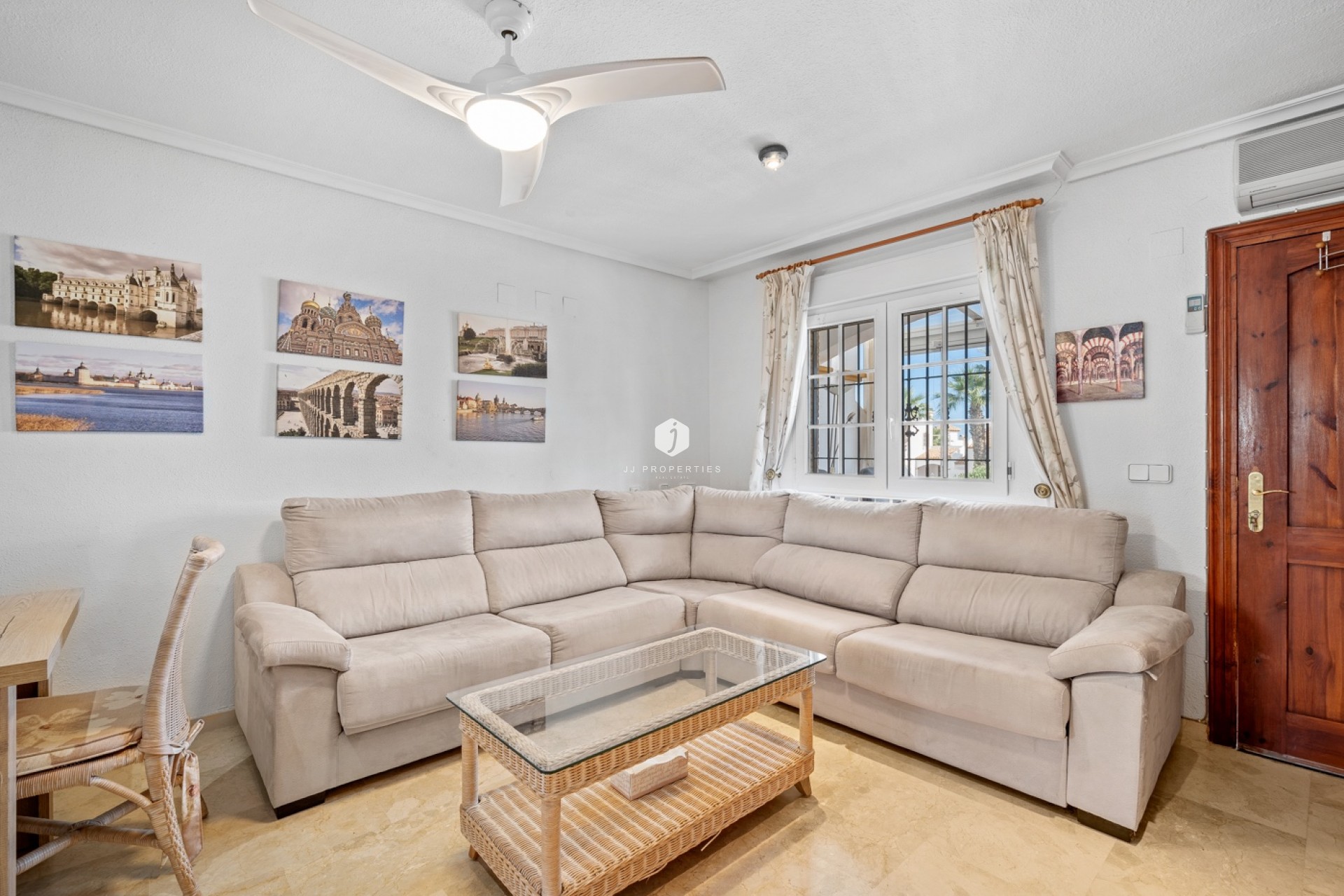 Z drugiej ręki - Villa -
Orihuela Costa - Costa Blanca