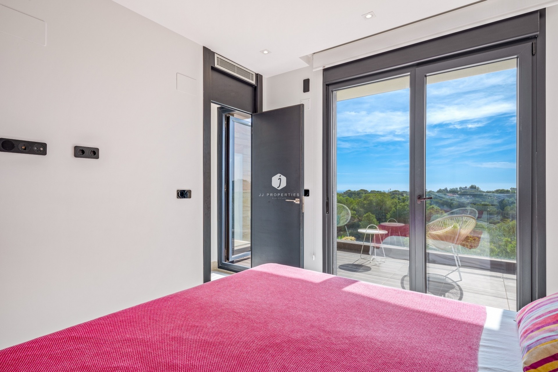 Z drugiej ręki - Villa -
Orihuela Costa - Costa Blanca