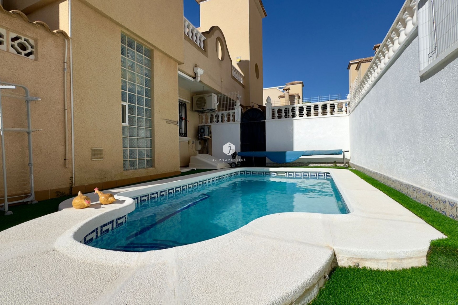 Z drugiej ręki - Villa -
Orihuela Costa - Costa Blanca