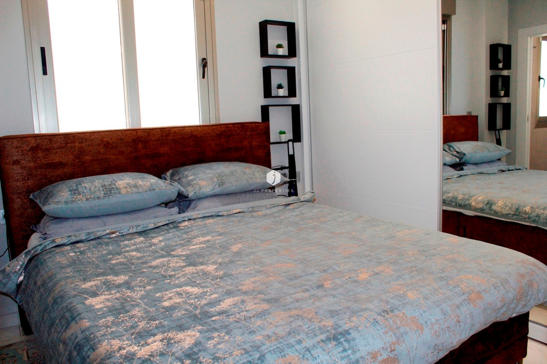 Z drugiej ręki - Villa -
Orihuela Costa - Costa Blanca