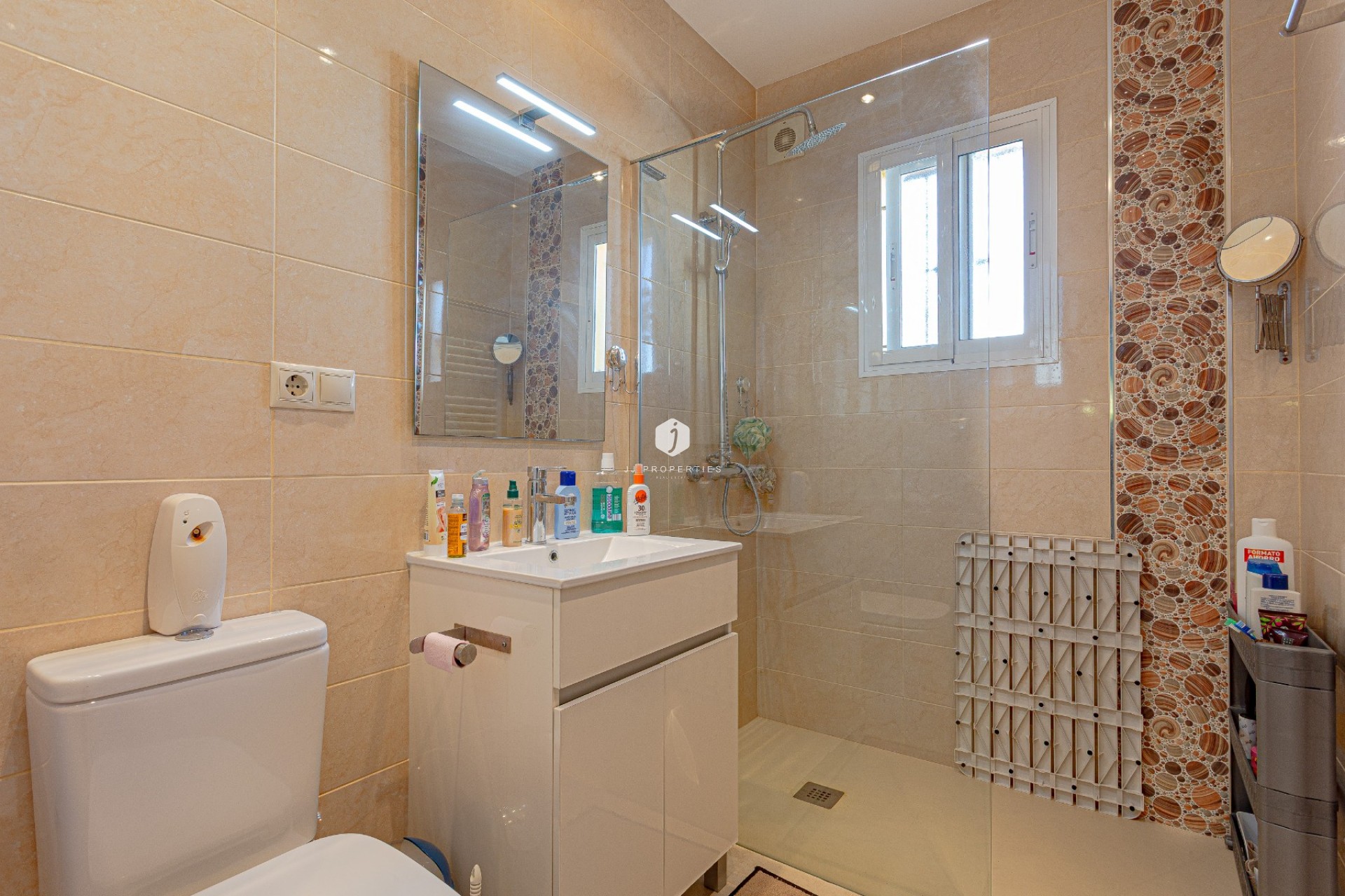 Z drugiej ręki - Villa -
Orihuela Costa - Costa Blanca