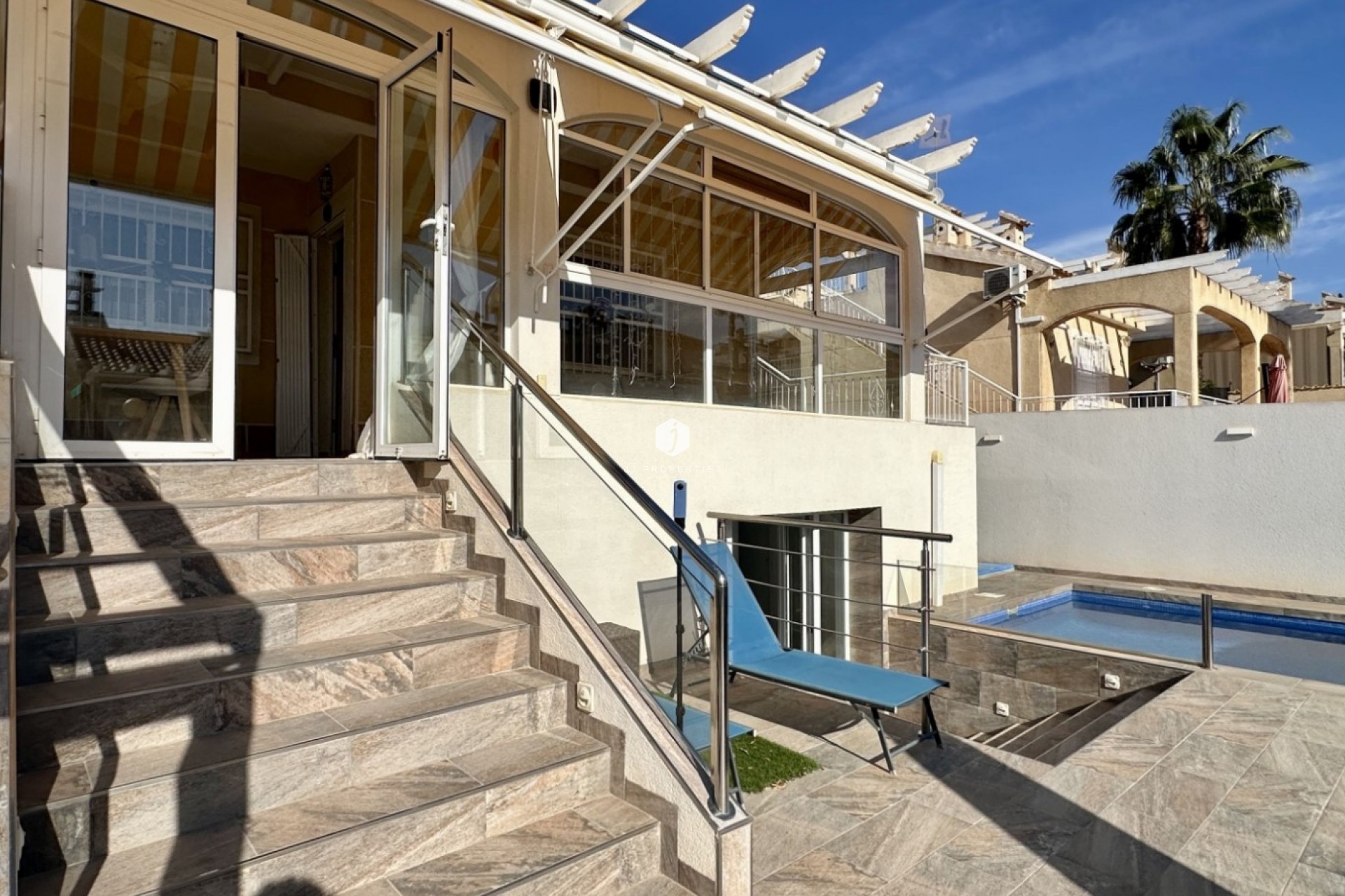 Z drugiej ręki - Villa -
Orihuela Costa - Costa Blanca