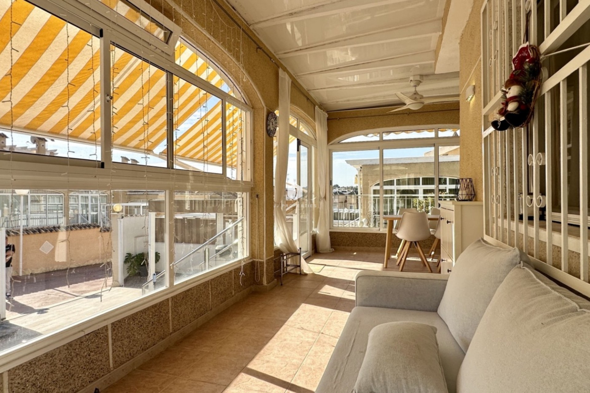 Z drugiej ręki - Villa -
Orihuela Costa - Costa Blanca