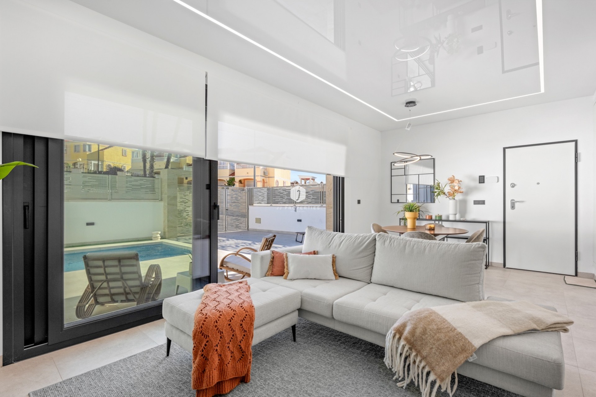 Z drugiej ręki - Villa -
Orihuela Costa - Costa Blanca