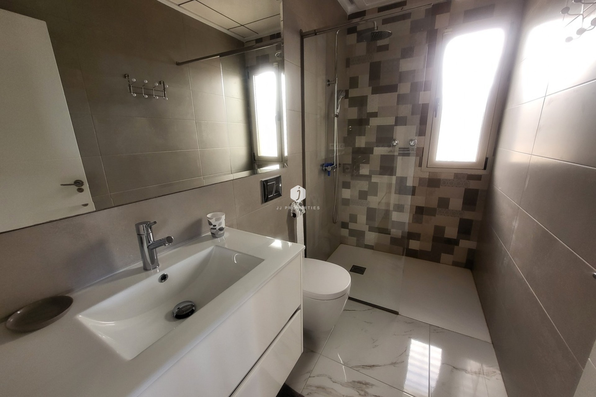 Z drugiej ręki - Villa -
Orihuela Costa - Costa Blanca