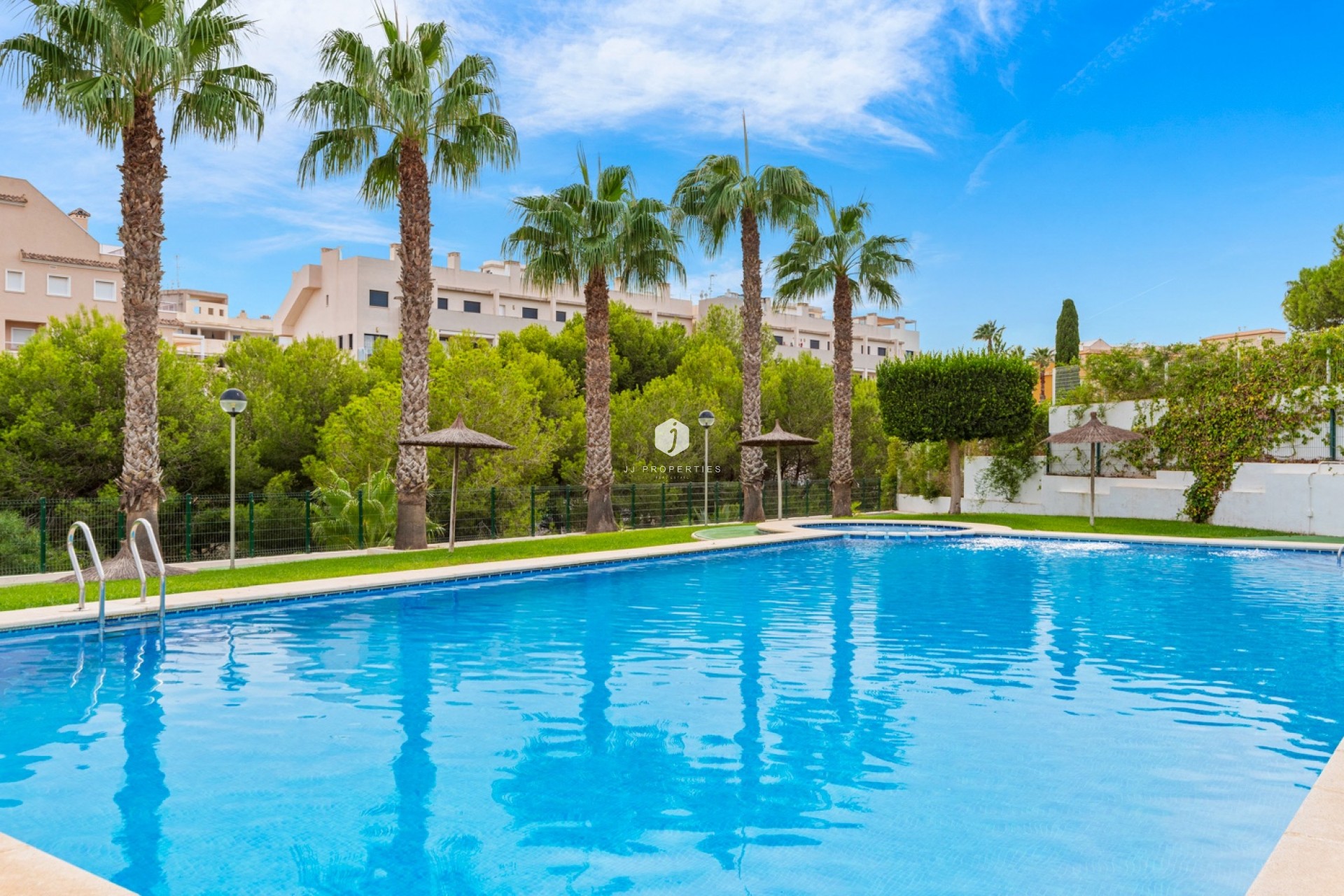 Z drugiej ręki - Villa -
Orihuela Costa - Costa Blanca