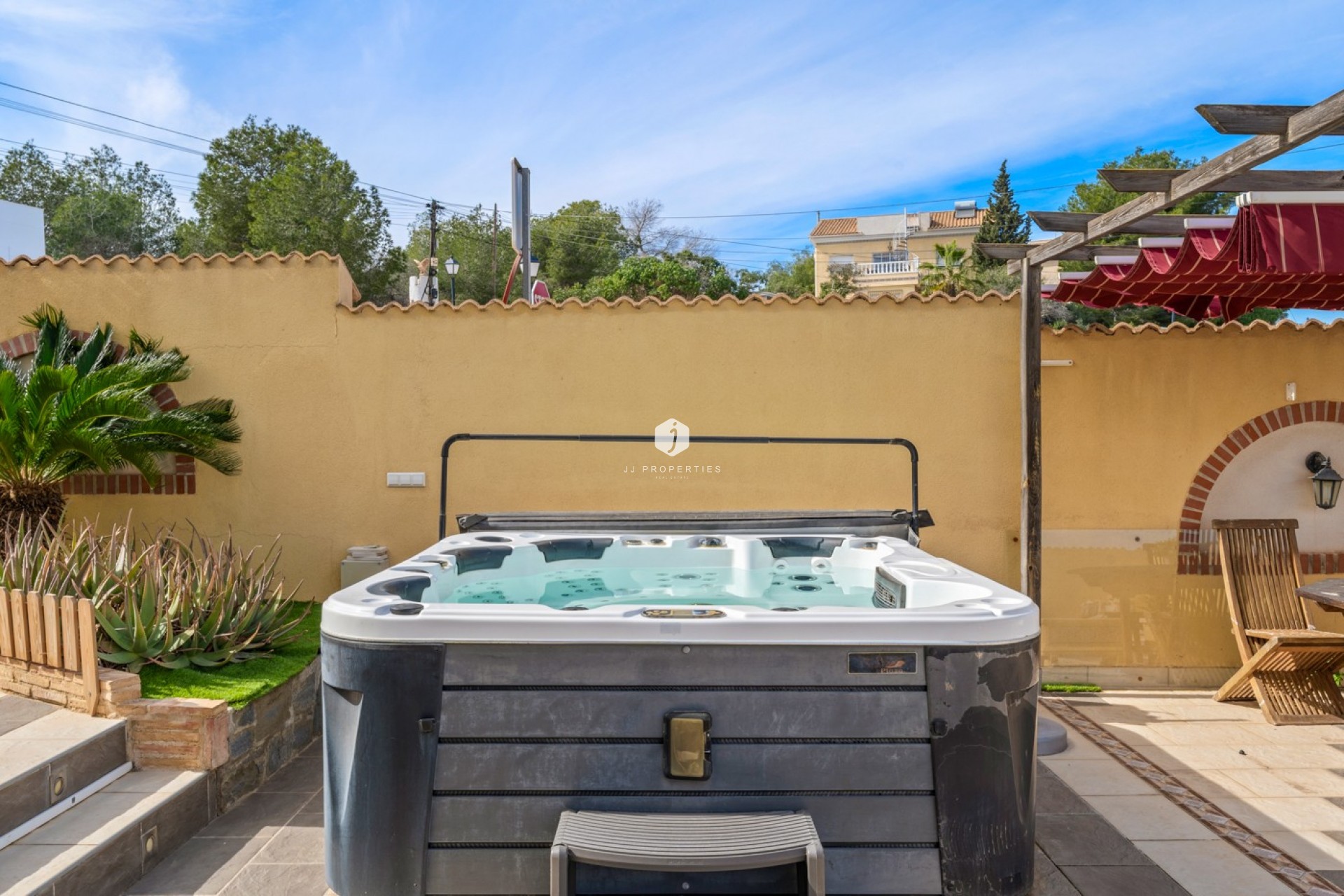 Z drugiej ręki - Villa -
Orihuela Costa - Costa Blanca