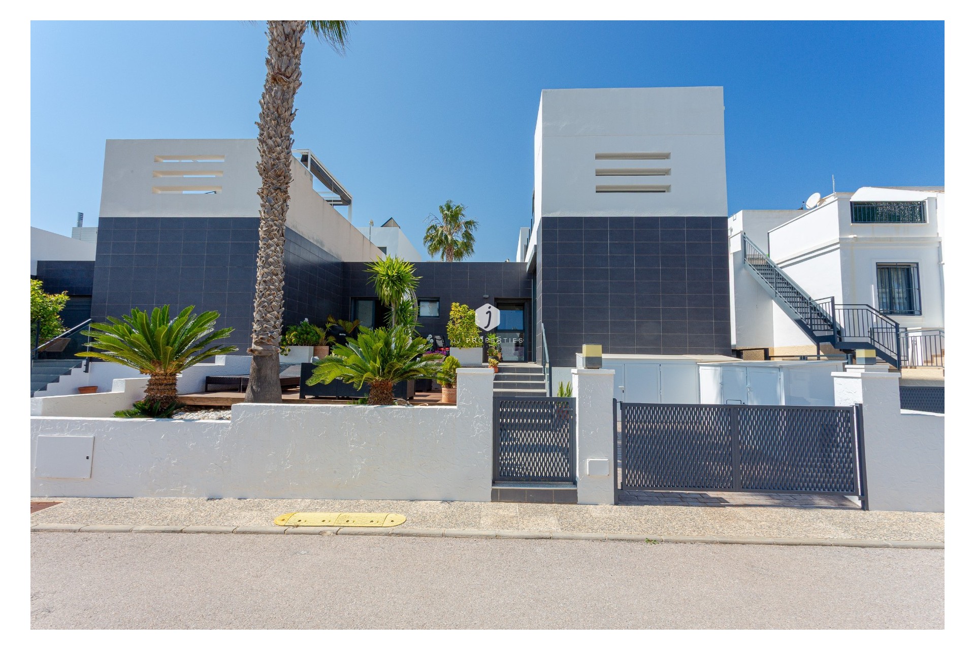 Z drugiej ręki - Villa -
Orihuela Costa - Costa Blanca