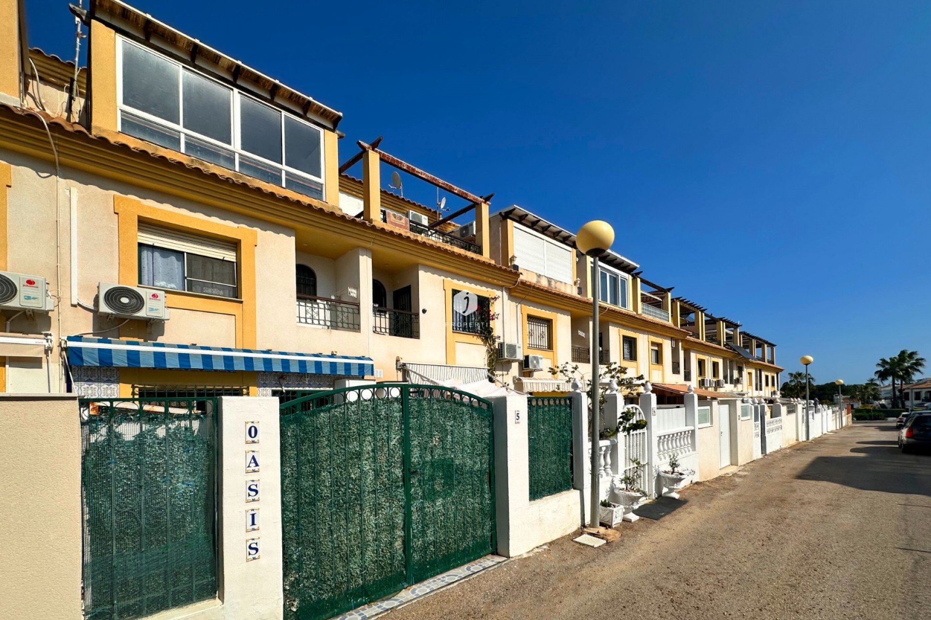 Z drugiej ręki - Villa -
Orihuela Costa - Costa Blanca