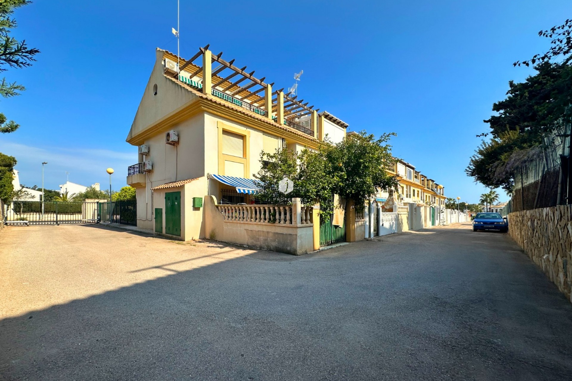Z drugiej ręki - Villa -
Orihuela Costa - Costa Blanca