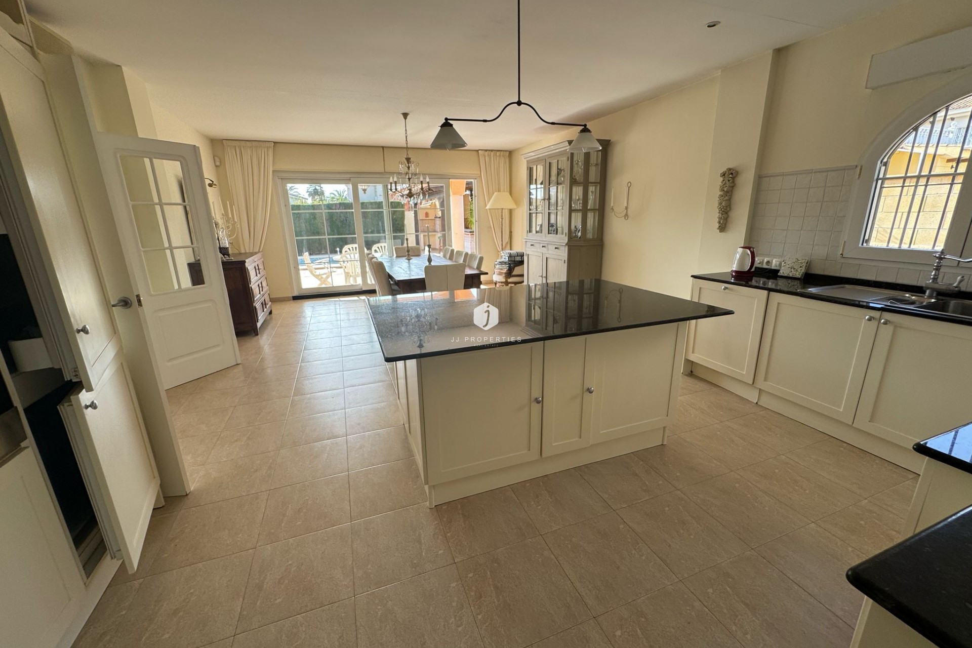 Z drugiej ręki - Villa -
Orihuela Costa - Costa Blanca