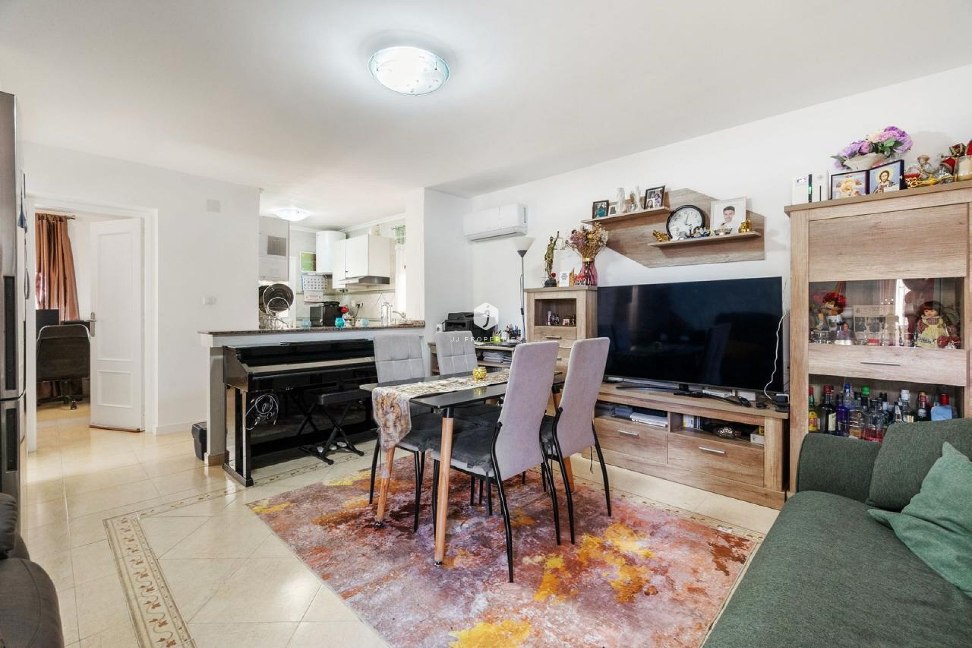 Z drugiej ręki - Villa -
Orihuela Costa - Costa Blanca
