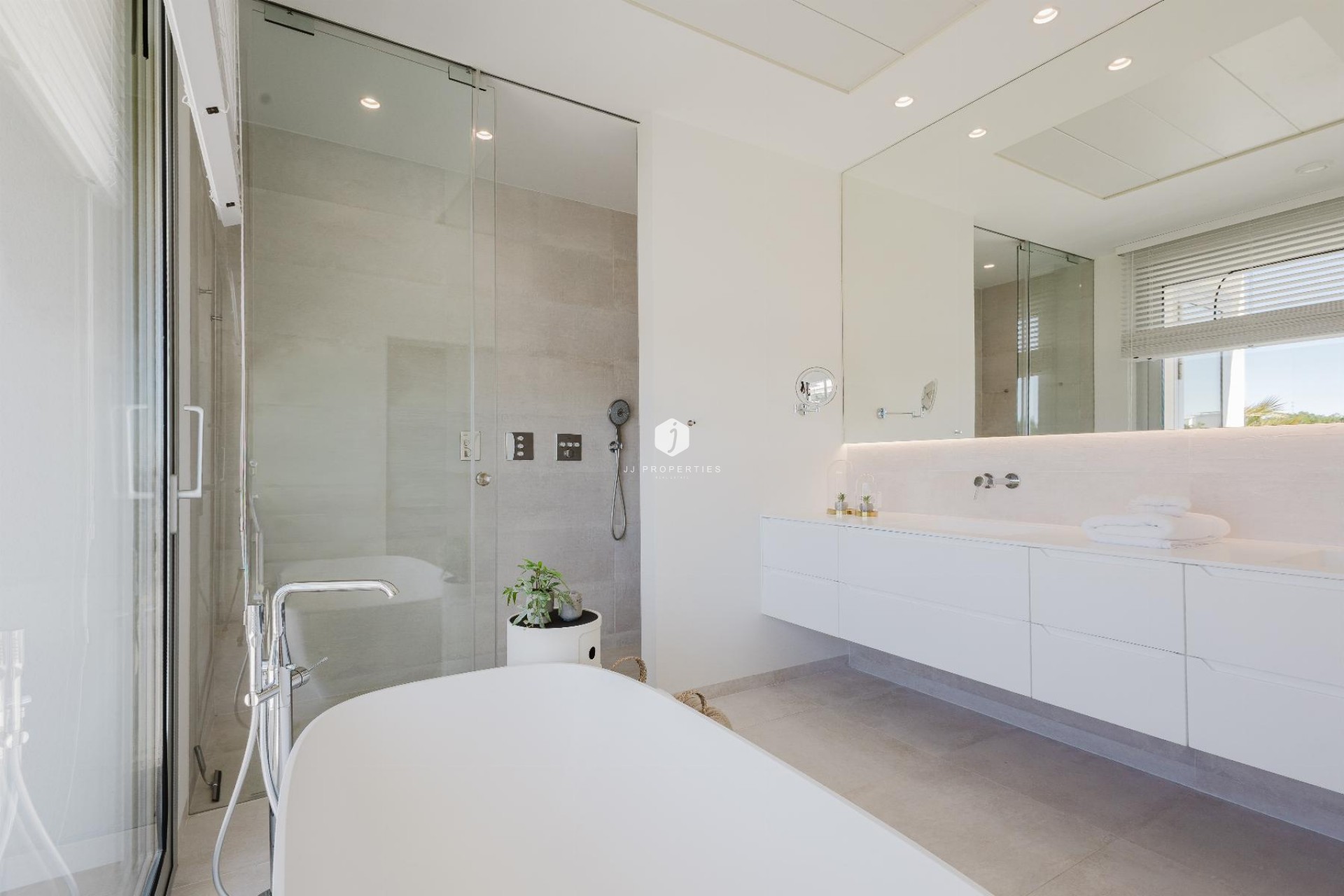 Z drugiej ręki - Villa -
Orihuela Costa - Costa Blanca