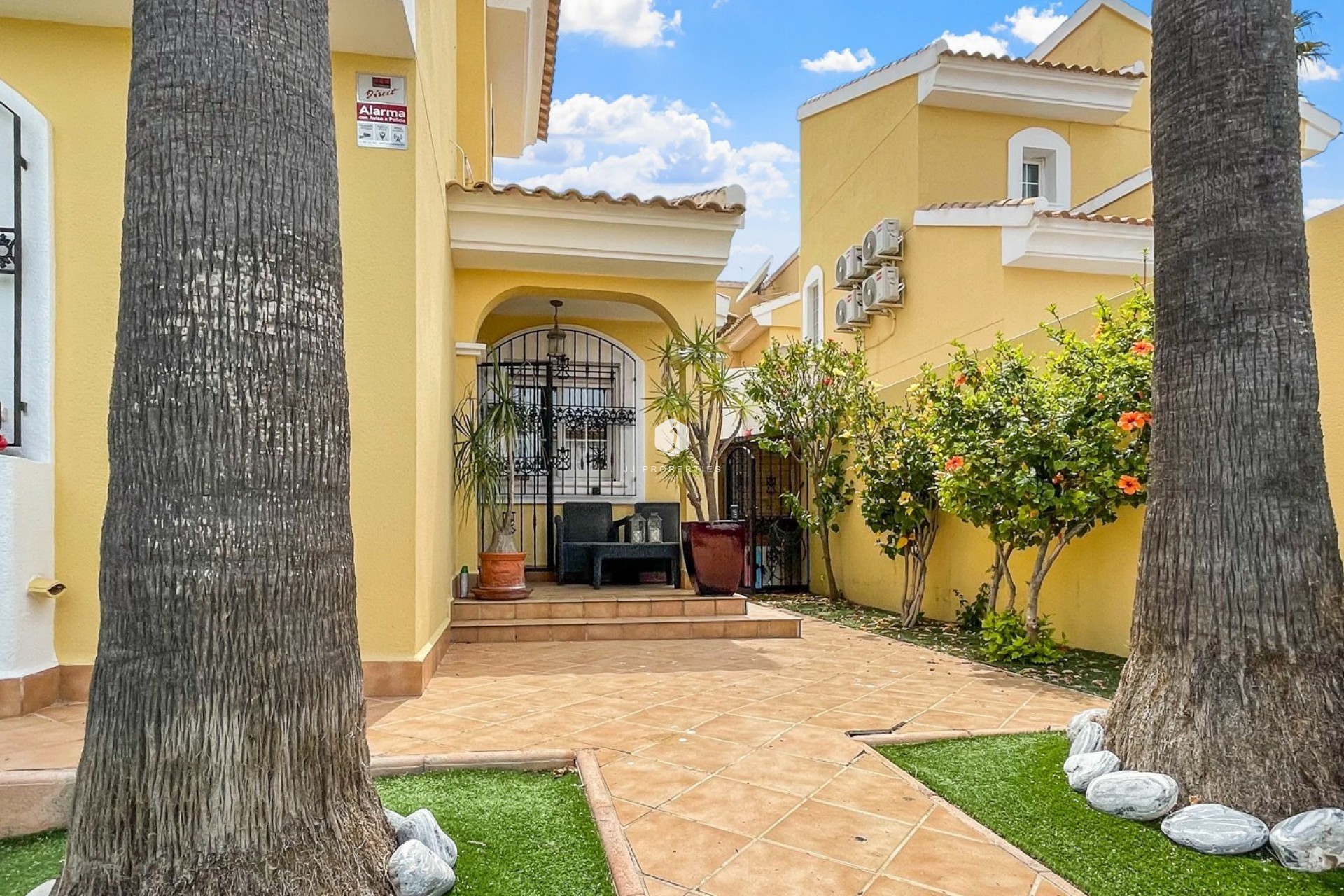 Z drugiej ręki - Villa -
Orihuela Costa - Costa Blanca