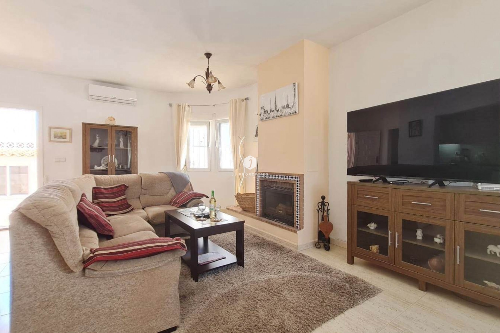 Z drugiej ręki - Villa -
Orihuela Costa - Costa Blanca