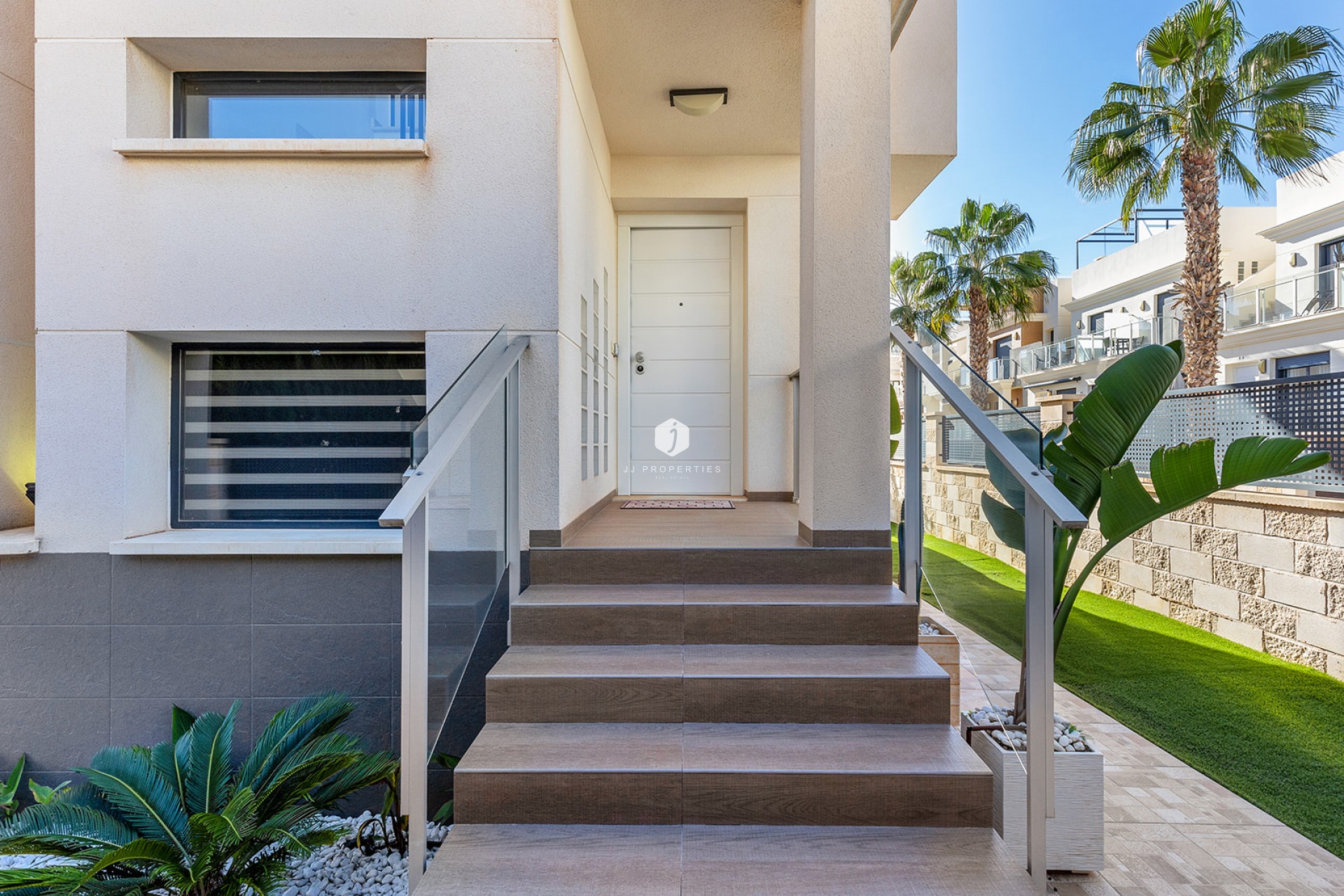 Z drugiej ręki - Villa -
Orihuela Costa - Costa Blanca