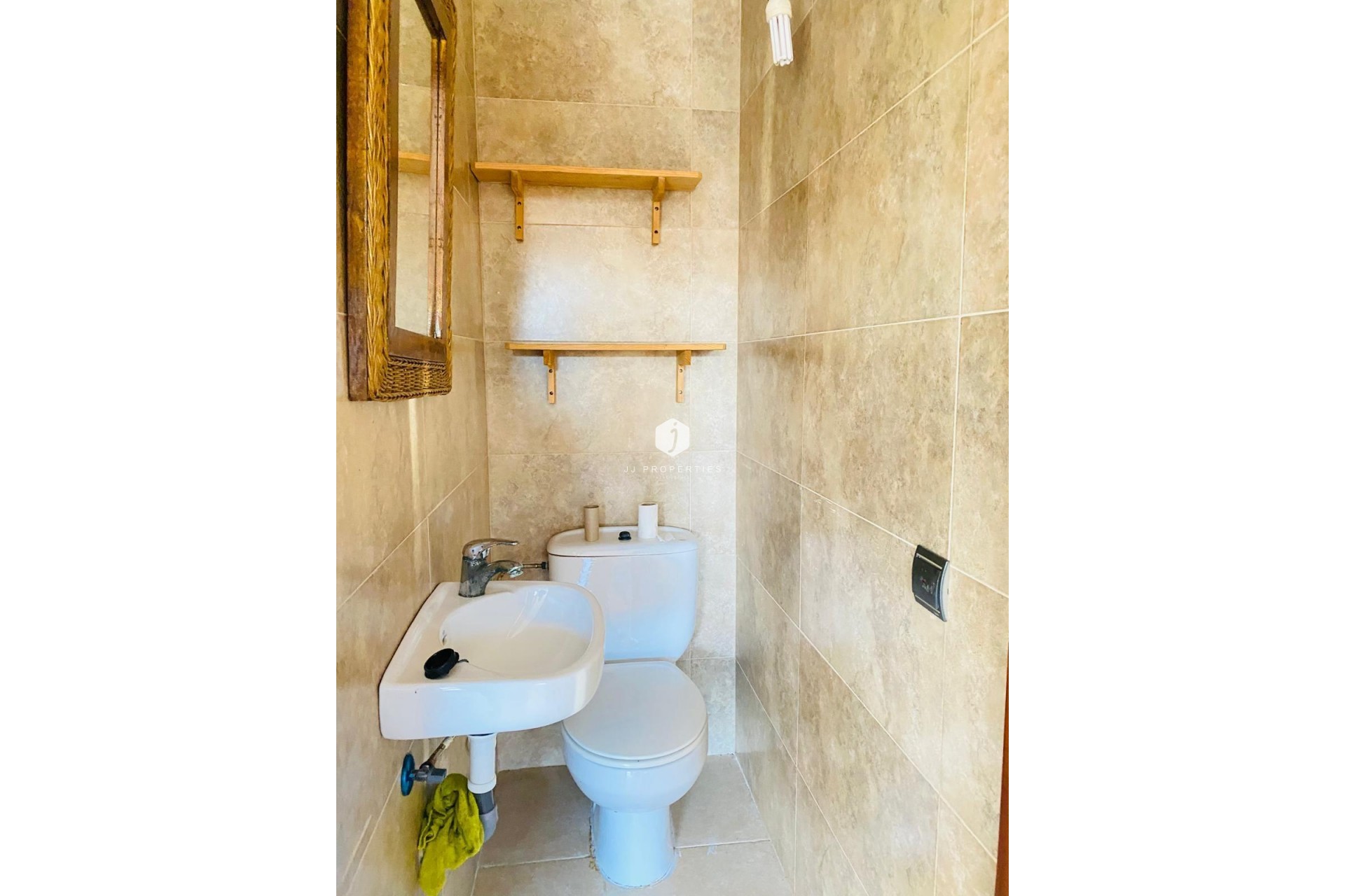 Z drugiej ręki - Villa -
Orihuela Costa - La Florida