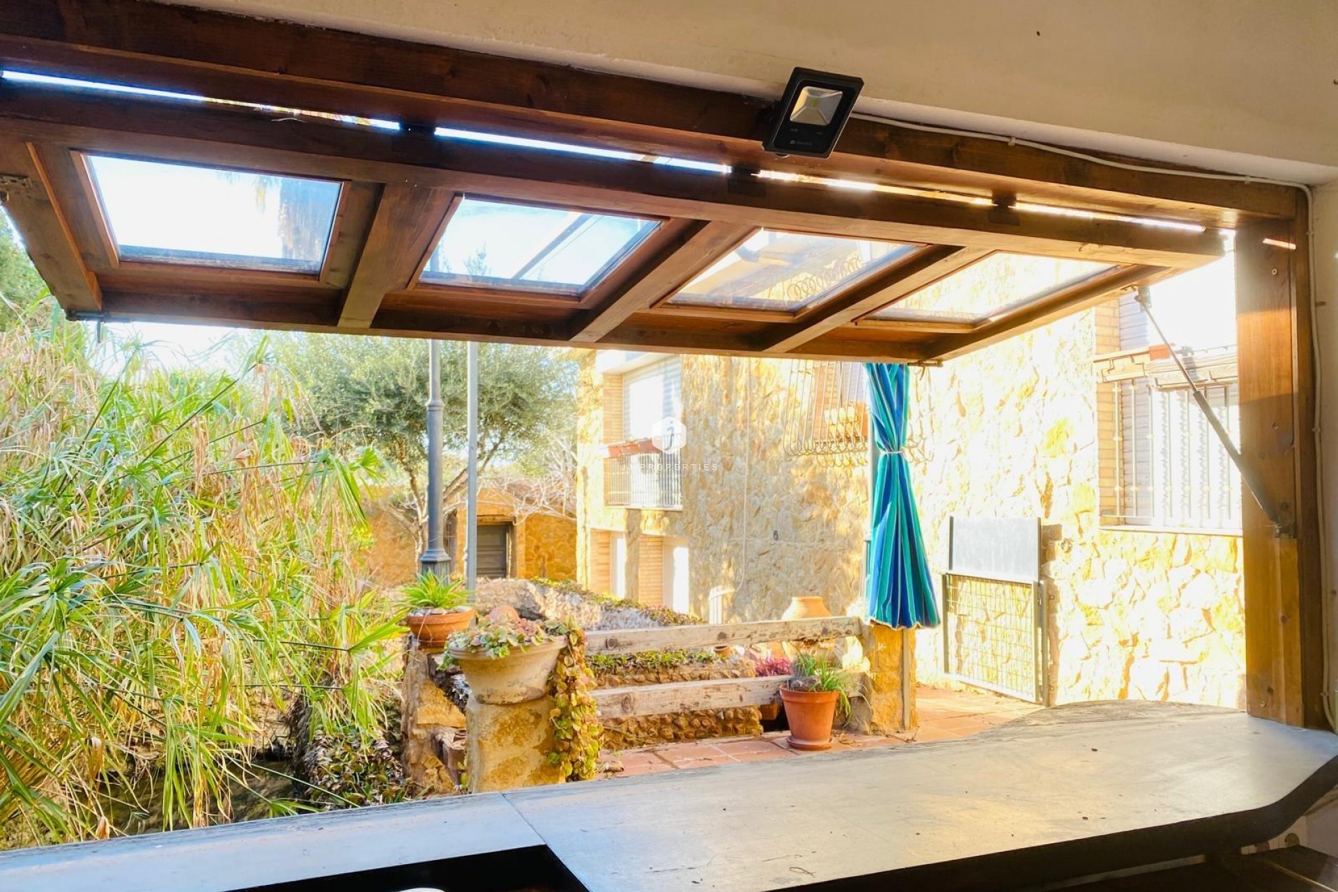 Z drugiej ręki - Villa -
Orihuela Costa - La Florida