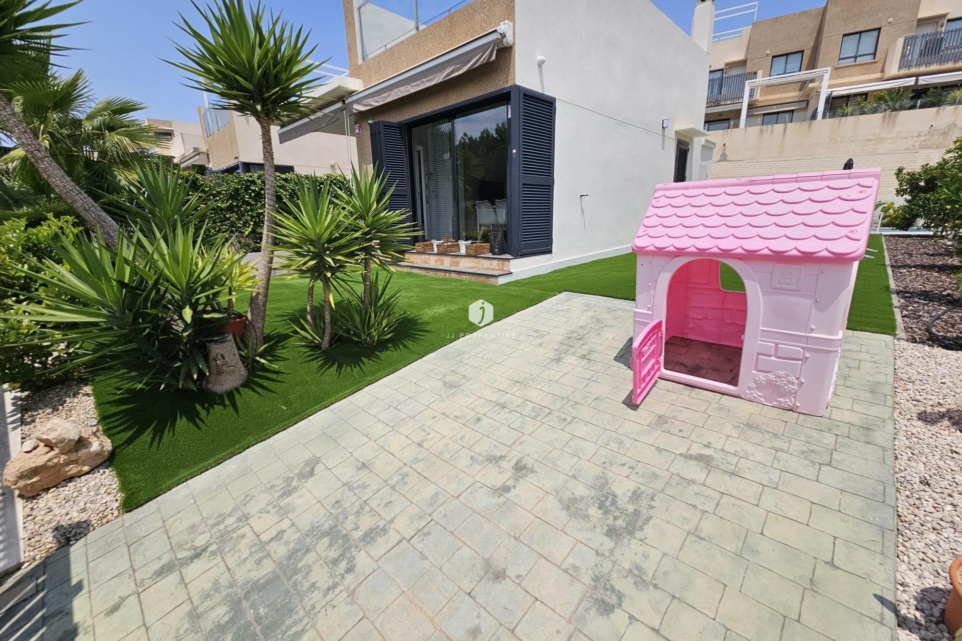 Z drugiej ręki - Villa -
Orihuela Costa - La Regia