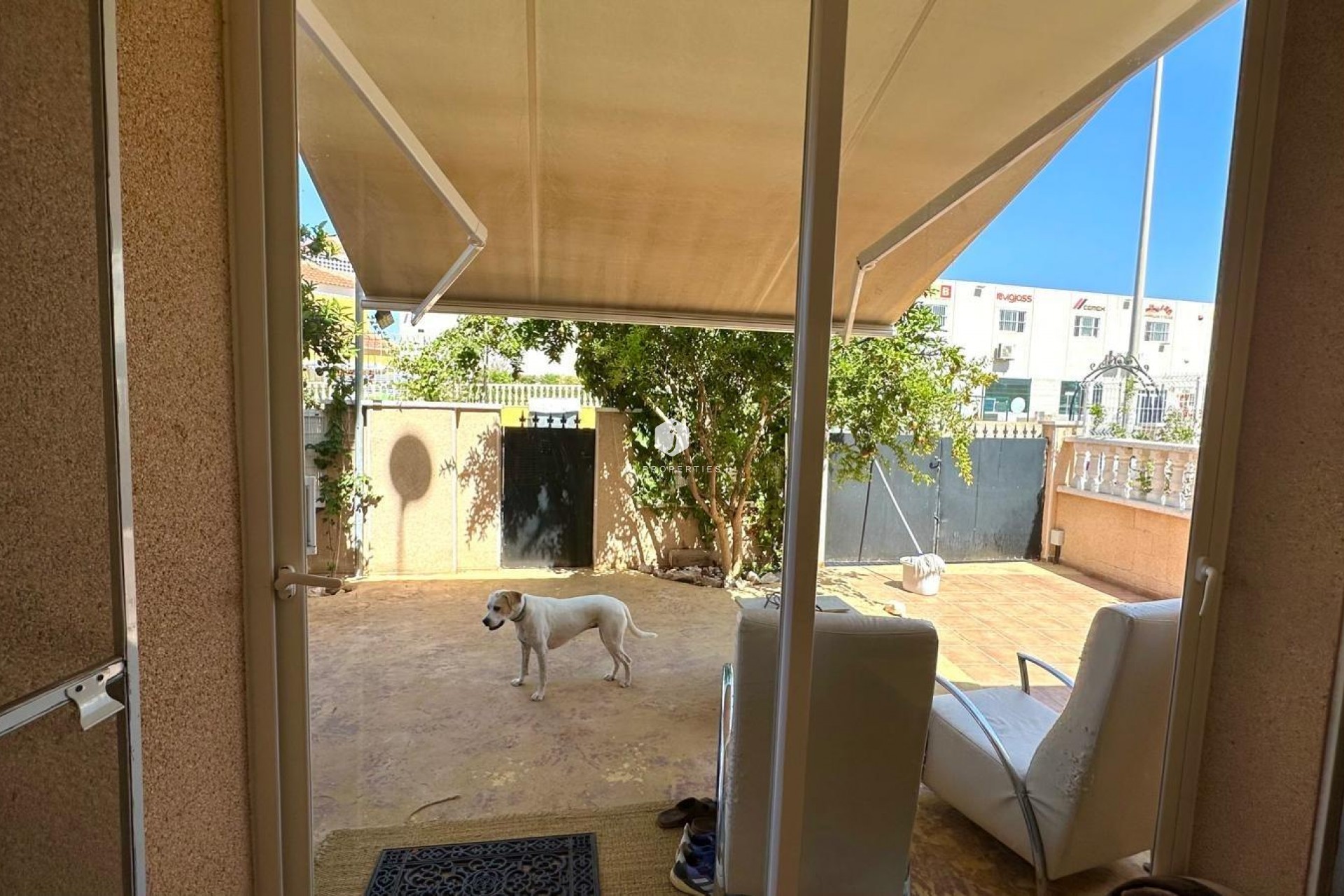 Z drugiej ręki - Villa -
Orihuela Costa - La Regia