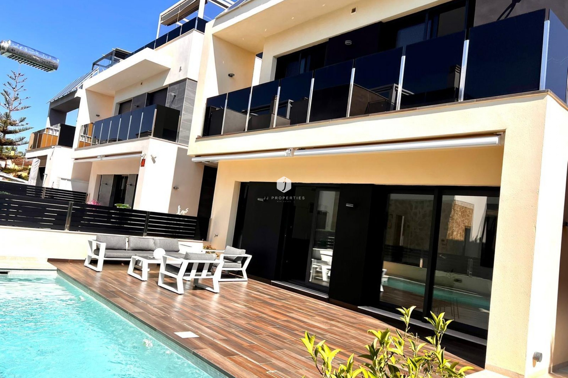 Z drugiej ręki - Villa -
Orihuela Costa - Lomas De Cabo Roig-los Dolses