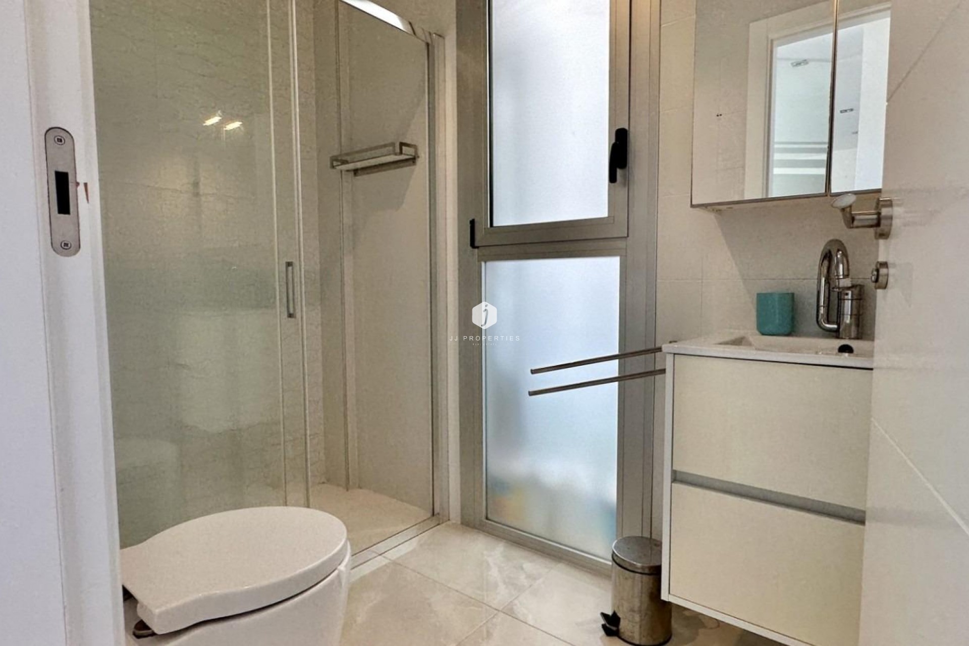 Z drugiej ręki - Villa -
Orihuela Costa - Lomas De Cabo Roig-los Dolses