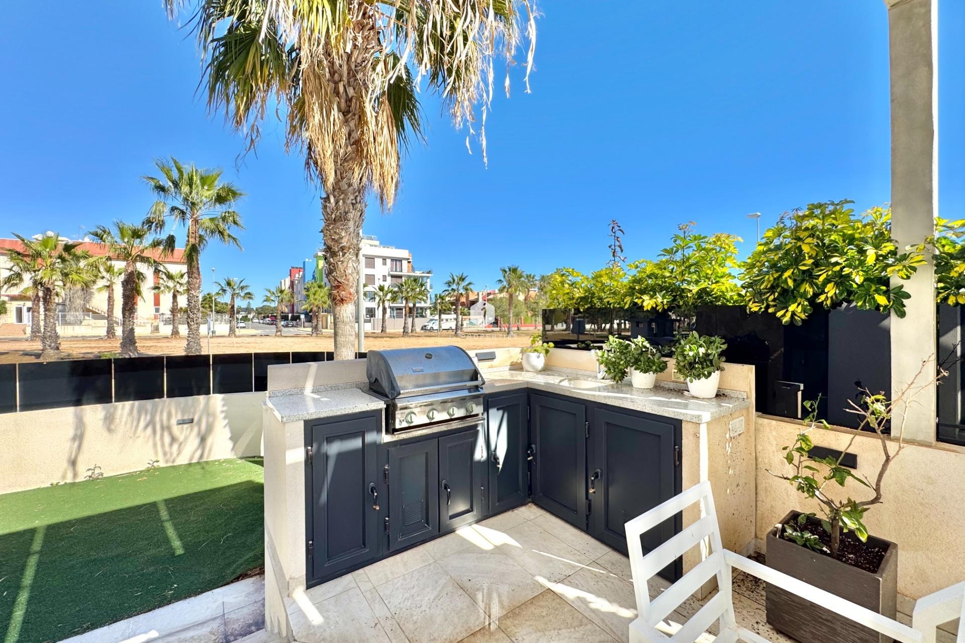 Z drugiej ręki - Villa -
Orihuela Costa - Lomas de Cabo Roig