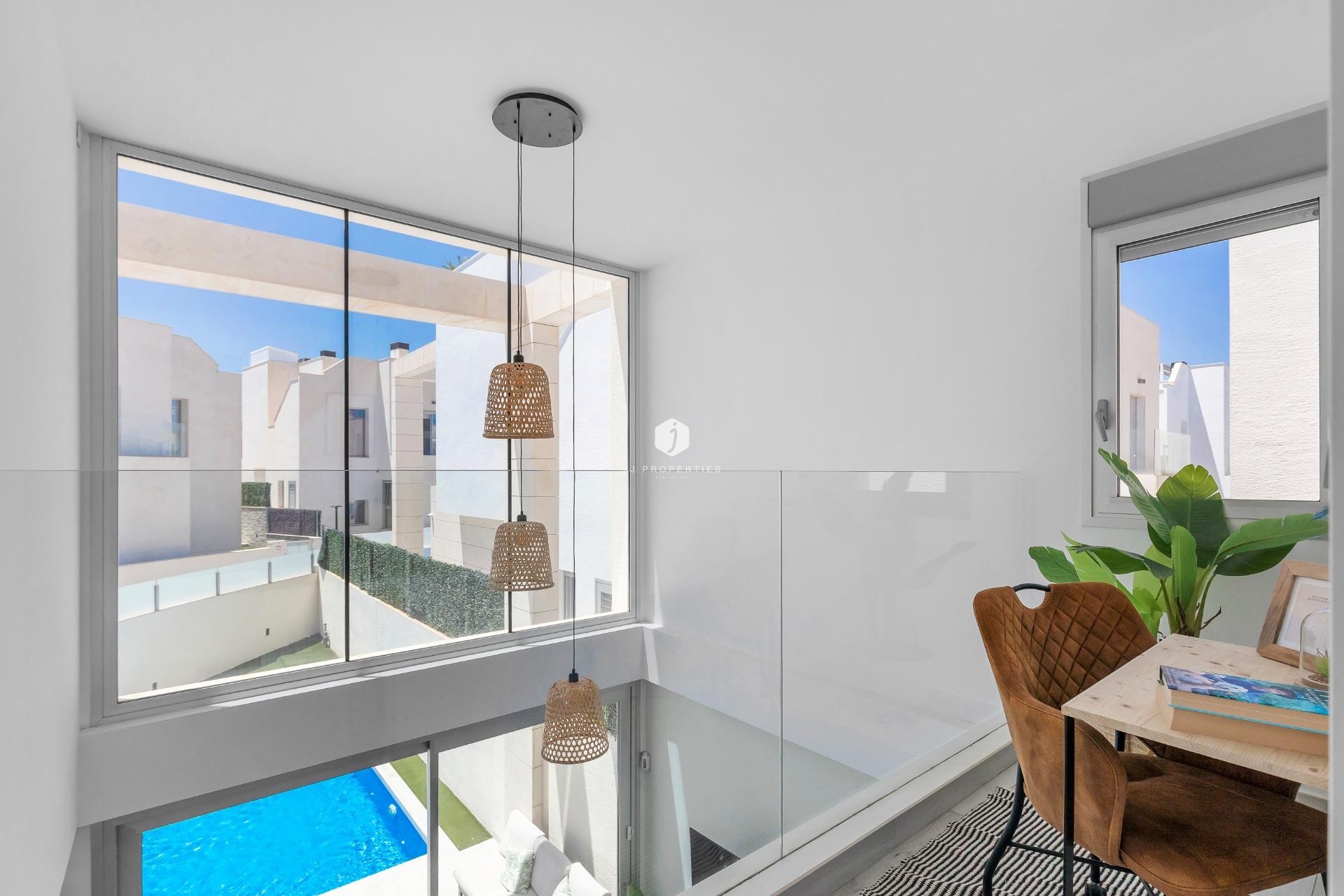 Z drugiej ręki - Villa -
Orihuela Costa - Lomas de Cabo Roig
