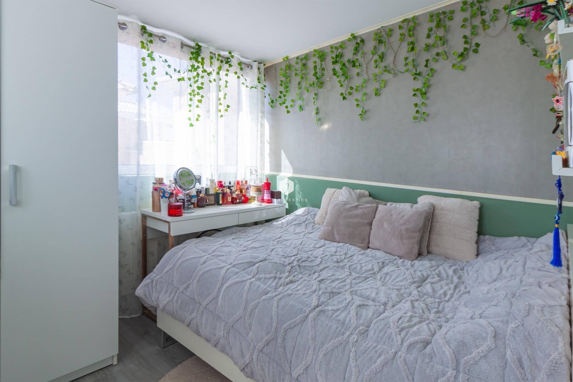 Z drugiej ręki - Villa -
Orihuela Costa - Los Almendros-la Florida