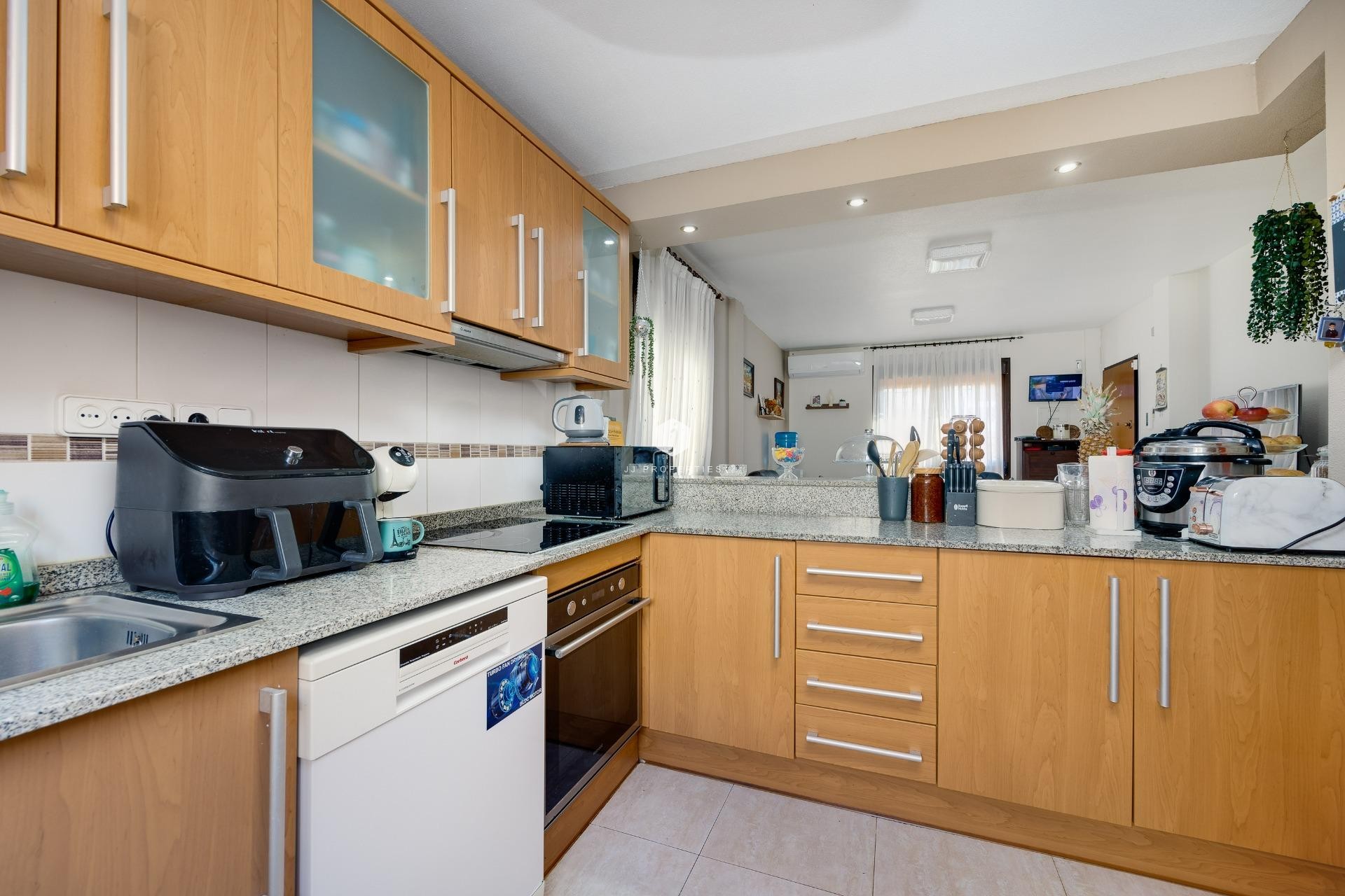 Z drugiej ręki - Villa -
Orihuela Costa - PAU 8