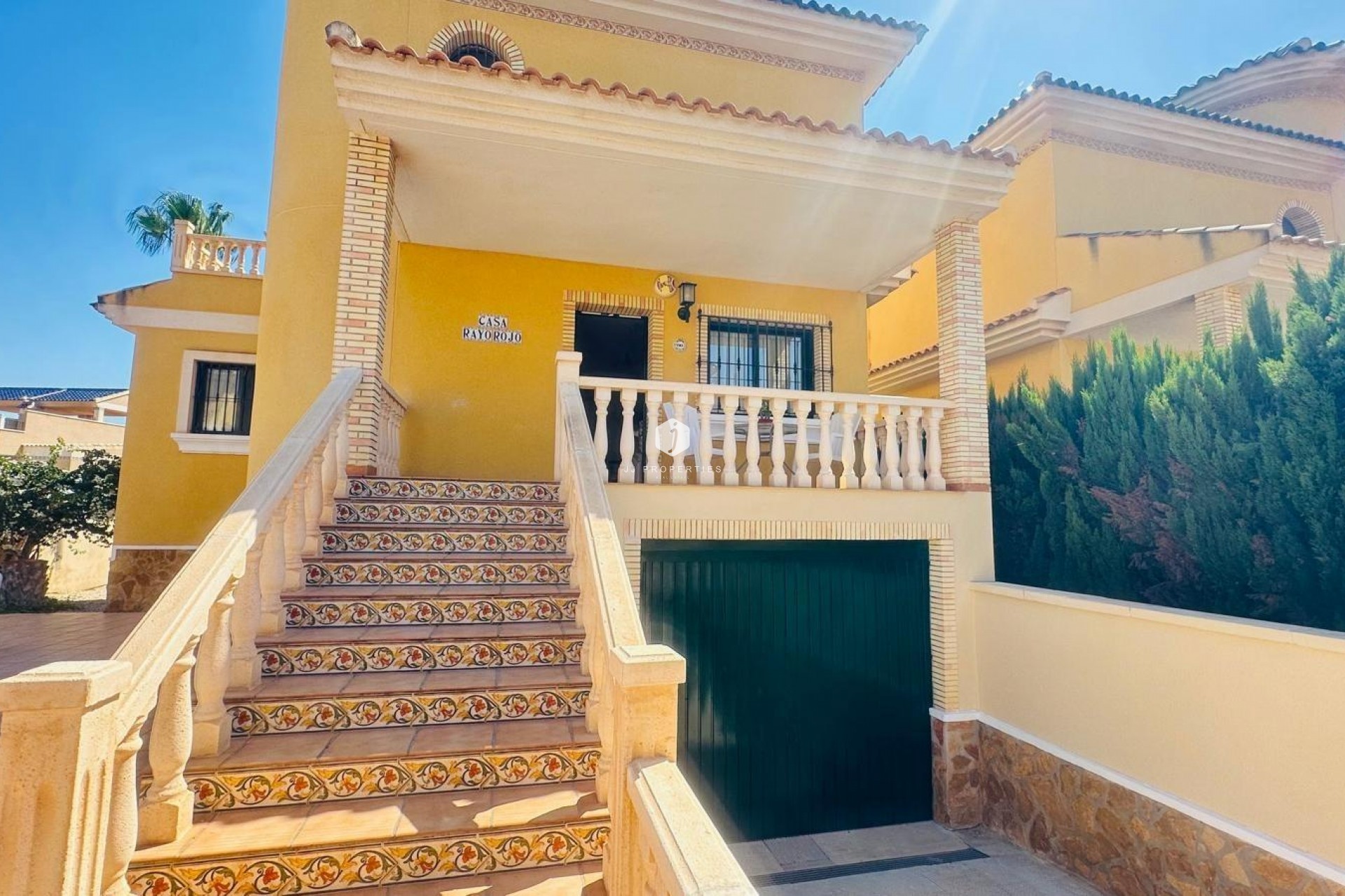 Z drugiej ręki - Villa -
Orihuela Costa - PAU 8
