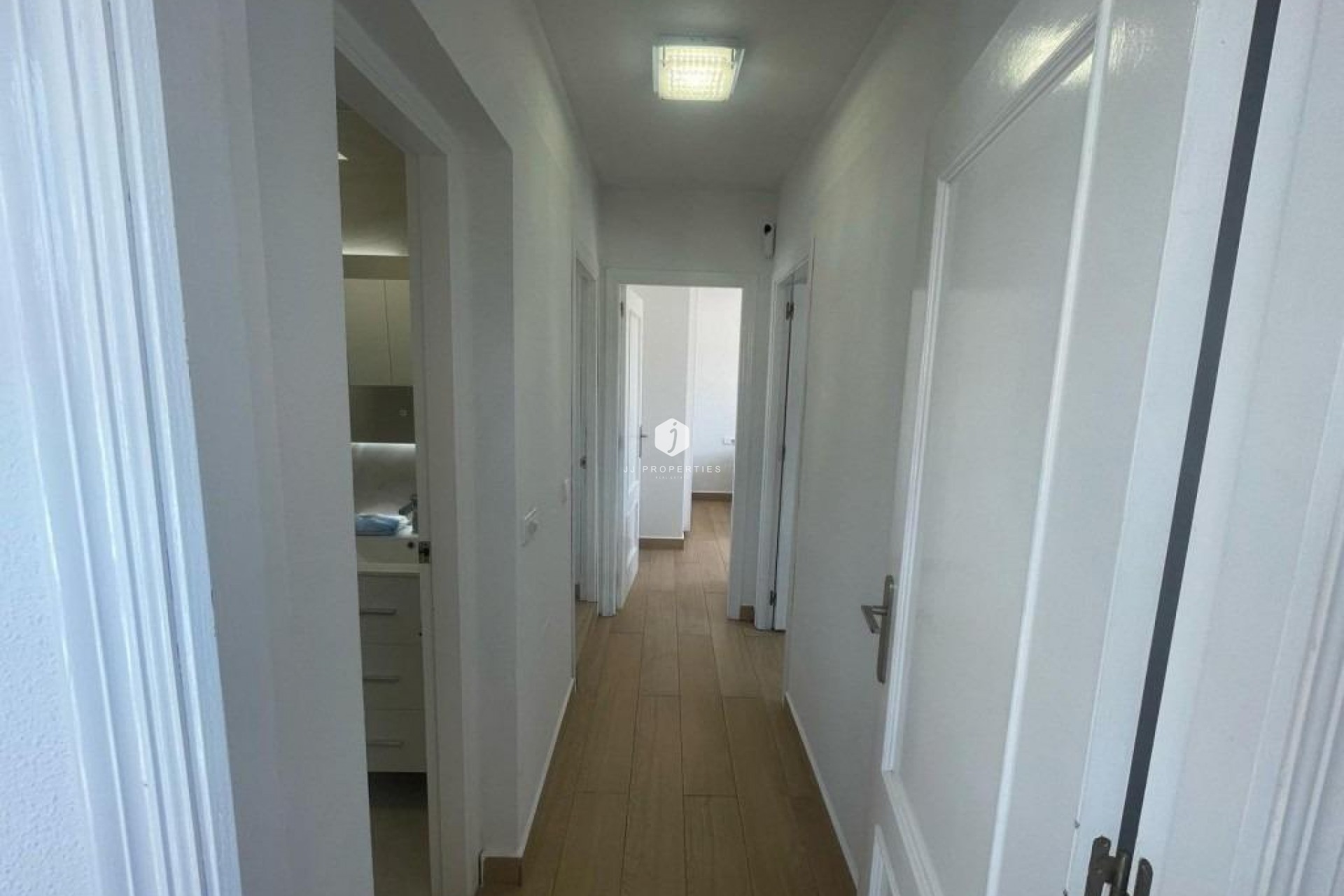 Z drugiej ręki - Villa -
Orihuela Costa - Playa Flamenca