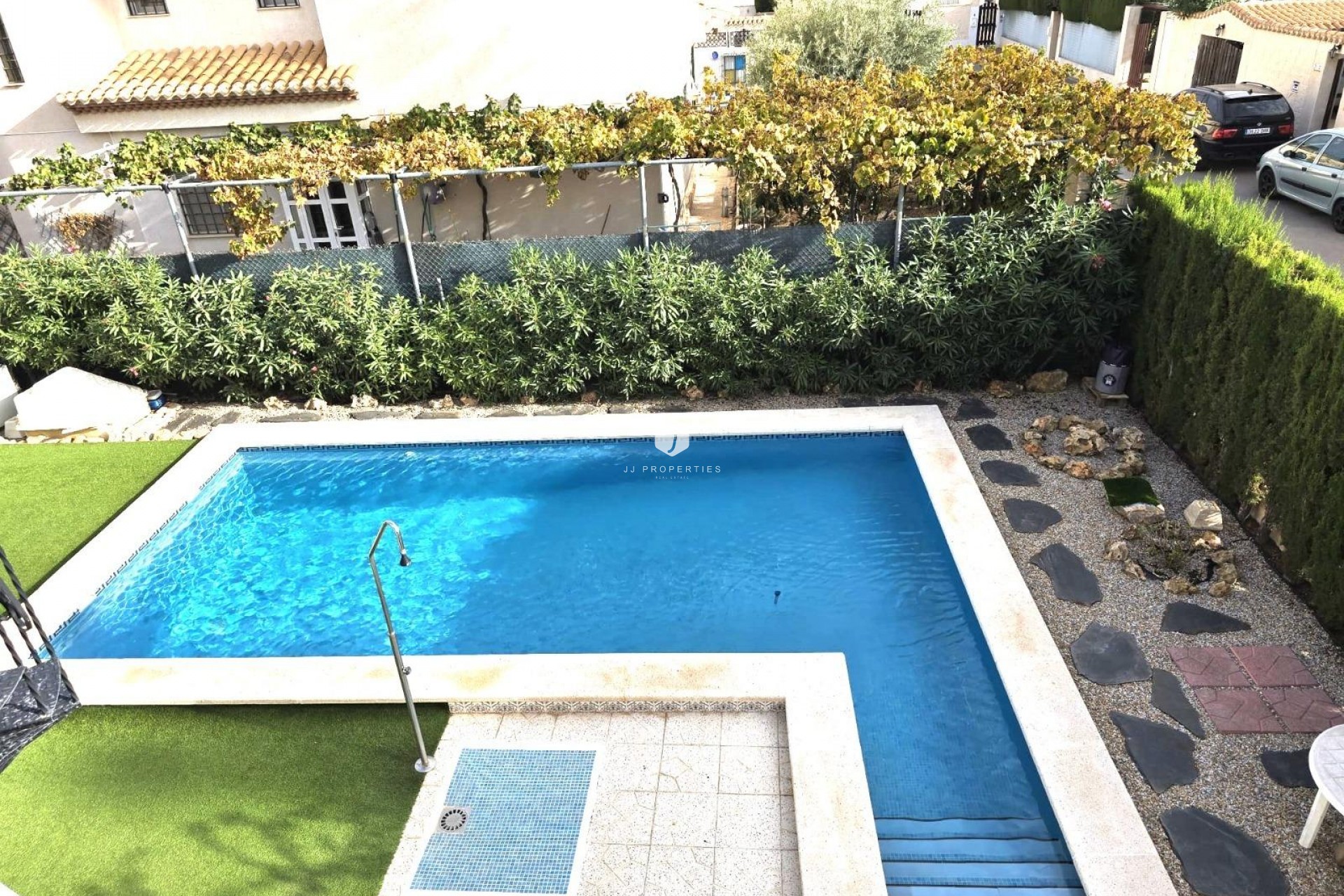 Z drugiej ręki - Villa -
Orihuela Costa - Playa Flamenca