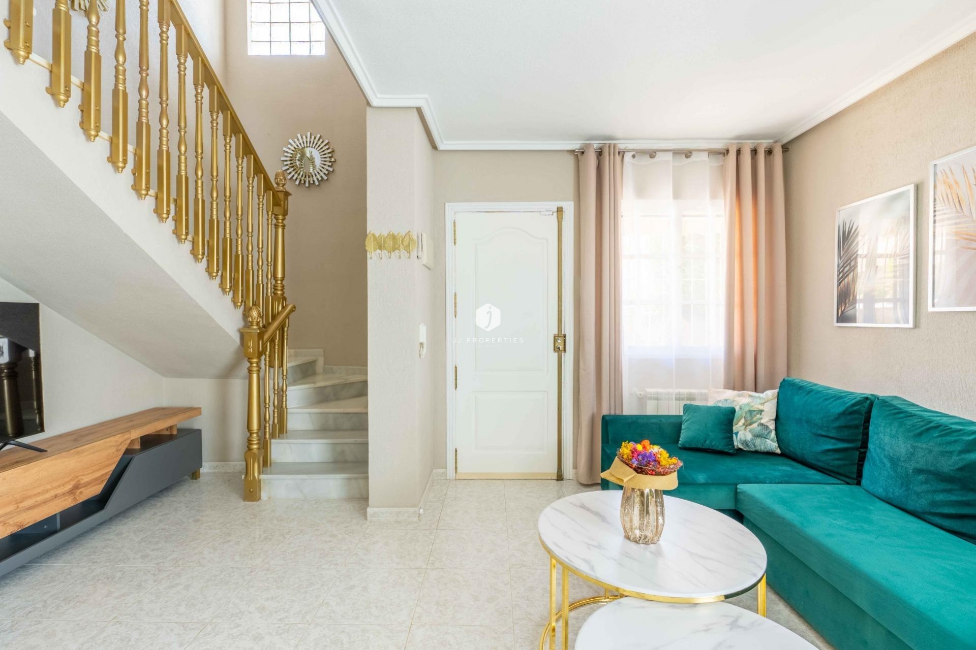 Z drugiej ręki - Villa -
Orihuela Costa - Punta Prima