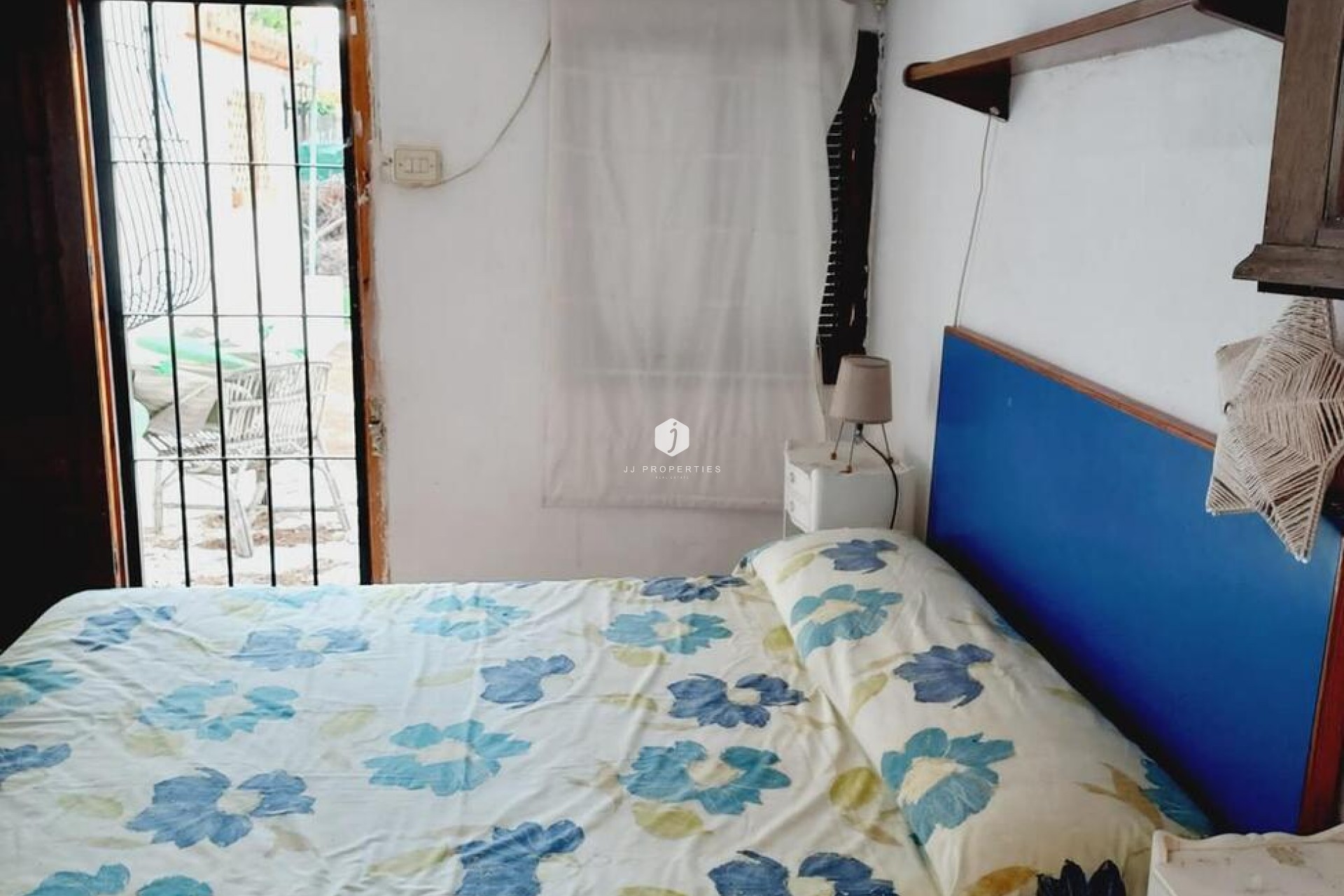 Z drugiej ręki - Villa -
Orihuela Costa - Punta Prima
