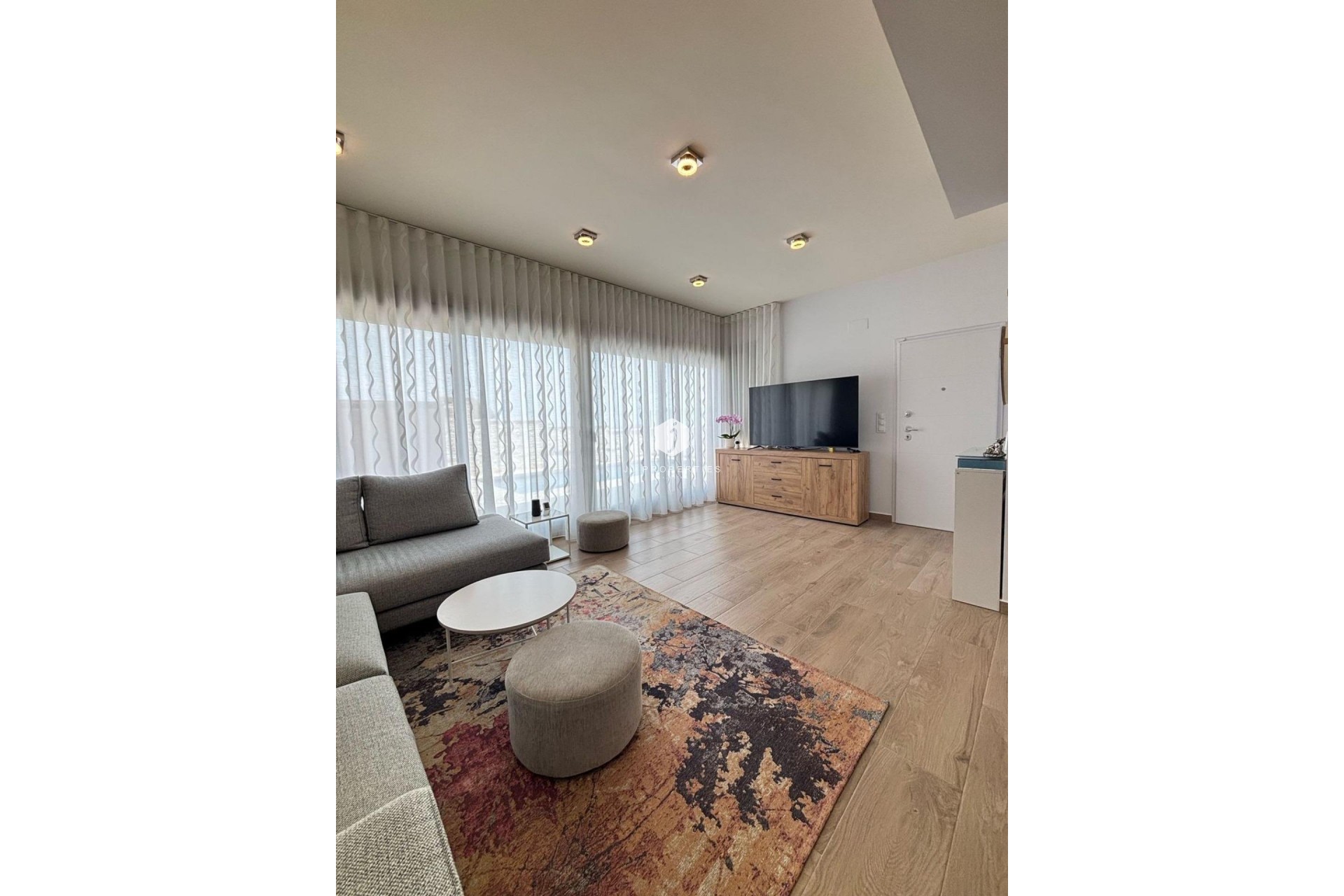 Z drugiej ręki - Villa -
Orihuela Costa - Villamartín-las Filipinas