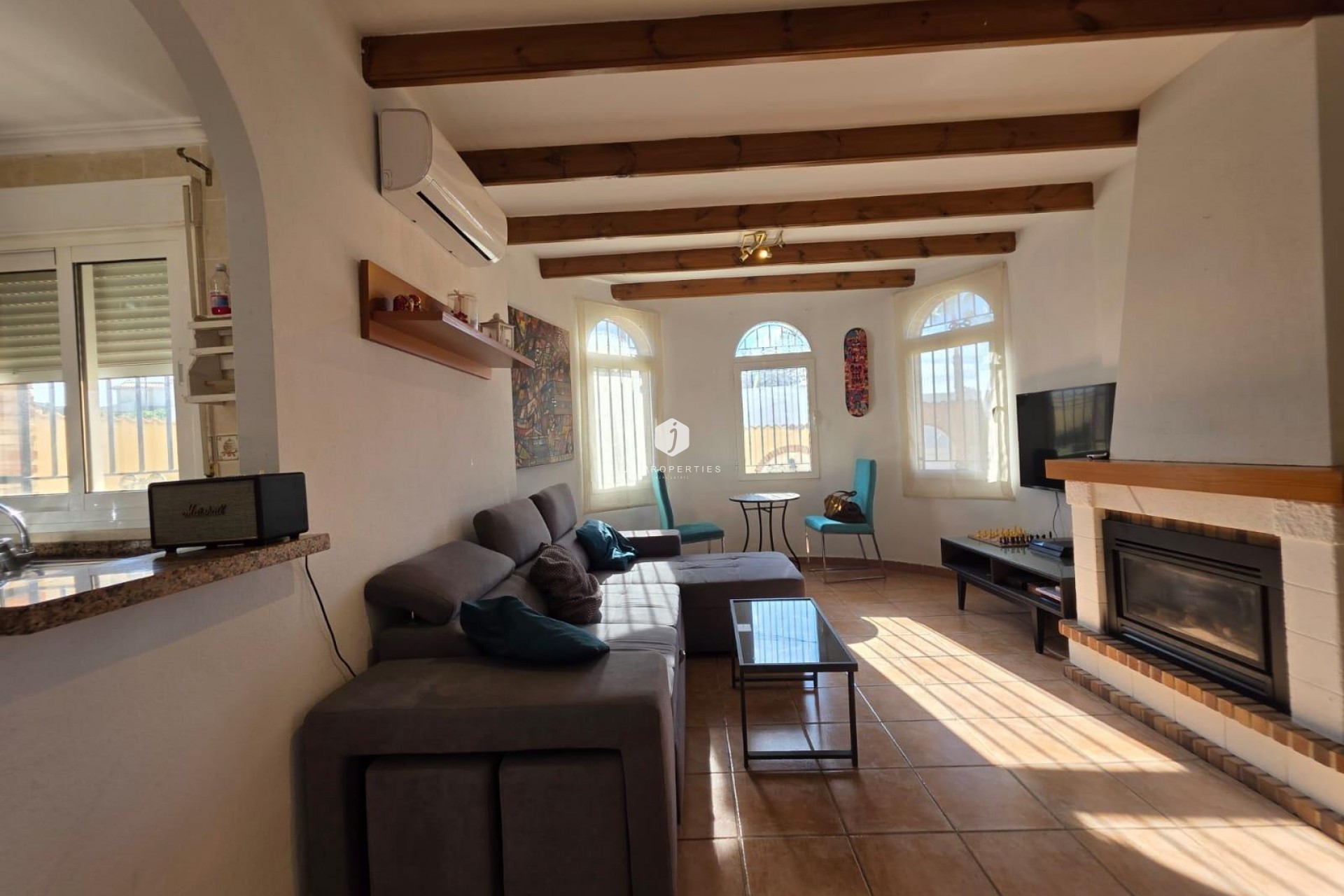 Z drugiej ręki - Villa -
Orihuela Costa - Villamartín-las Filipinas