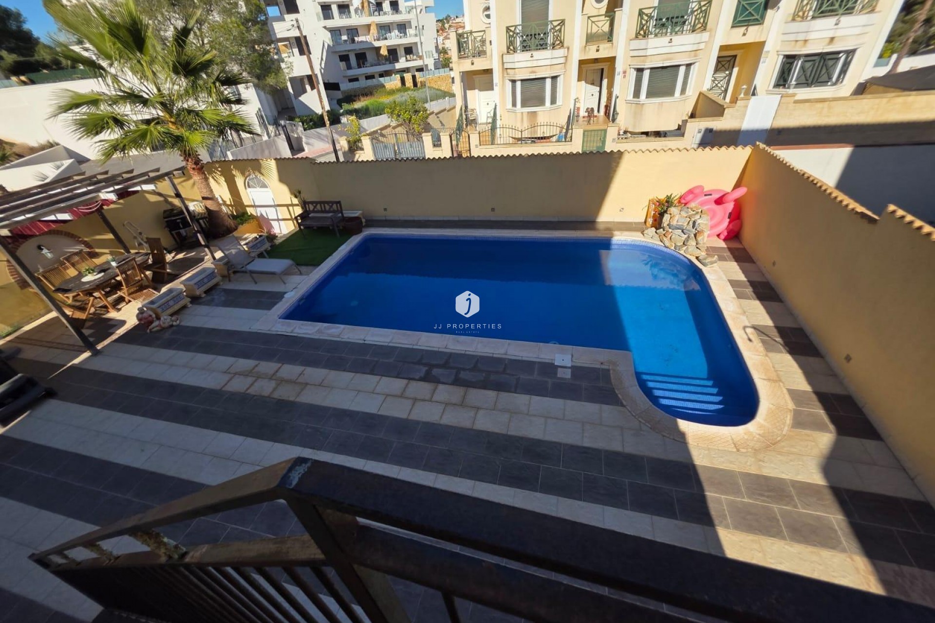 Z drugiej ręki - Villa -
Orihuela Costa - Villamartín-las Filipinas