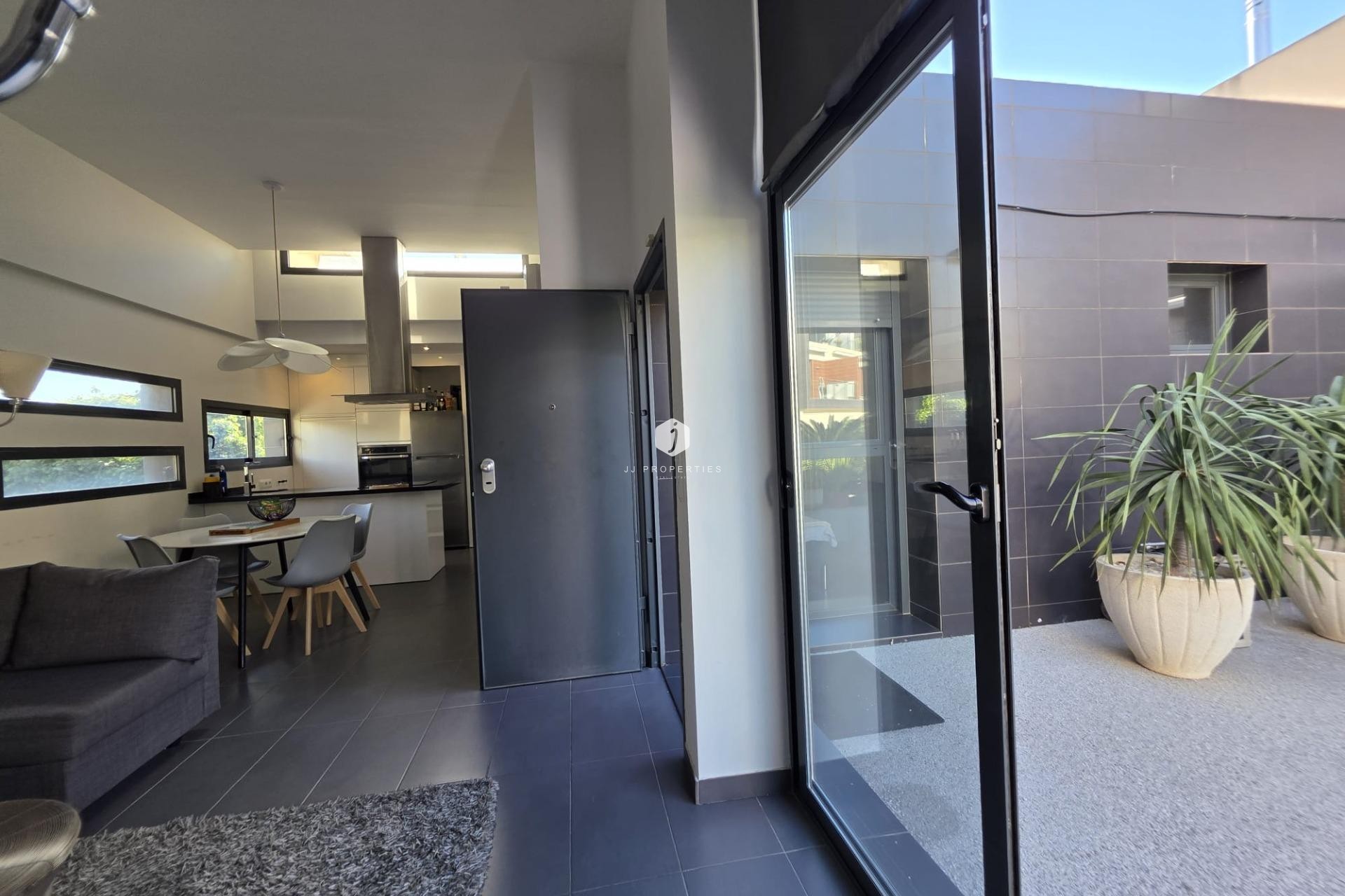 Z drugiej ręki - Villa -
Orihuela Costa - Villamartín