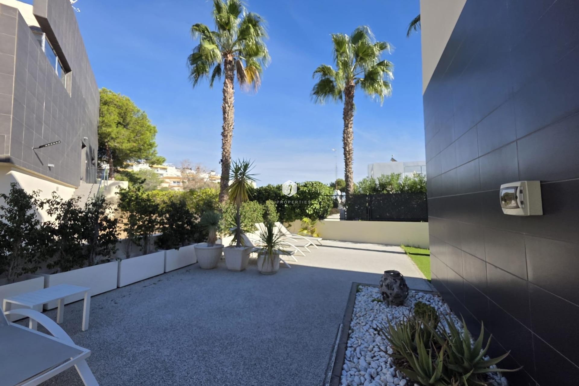 Z drugiej ręki - Villa -
Orihuela Costa - Villamartín